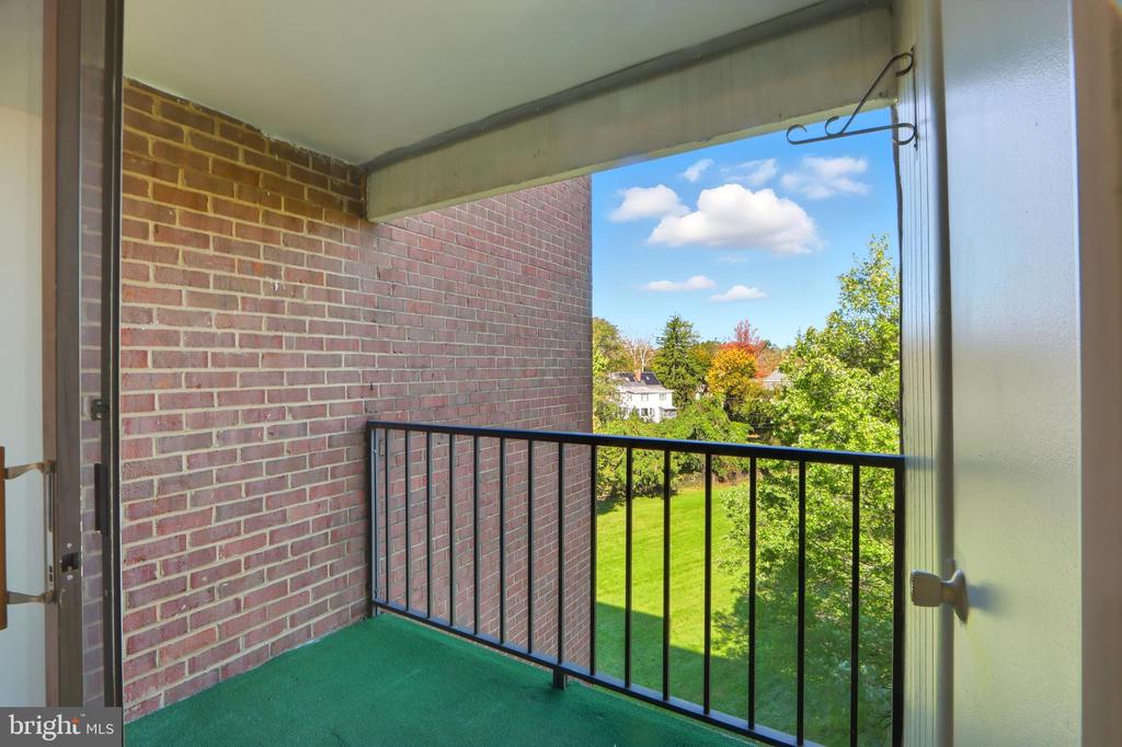 6317 PARK HEIGHTS AVENUE 404