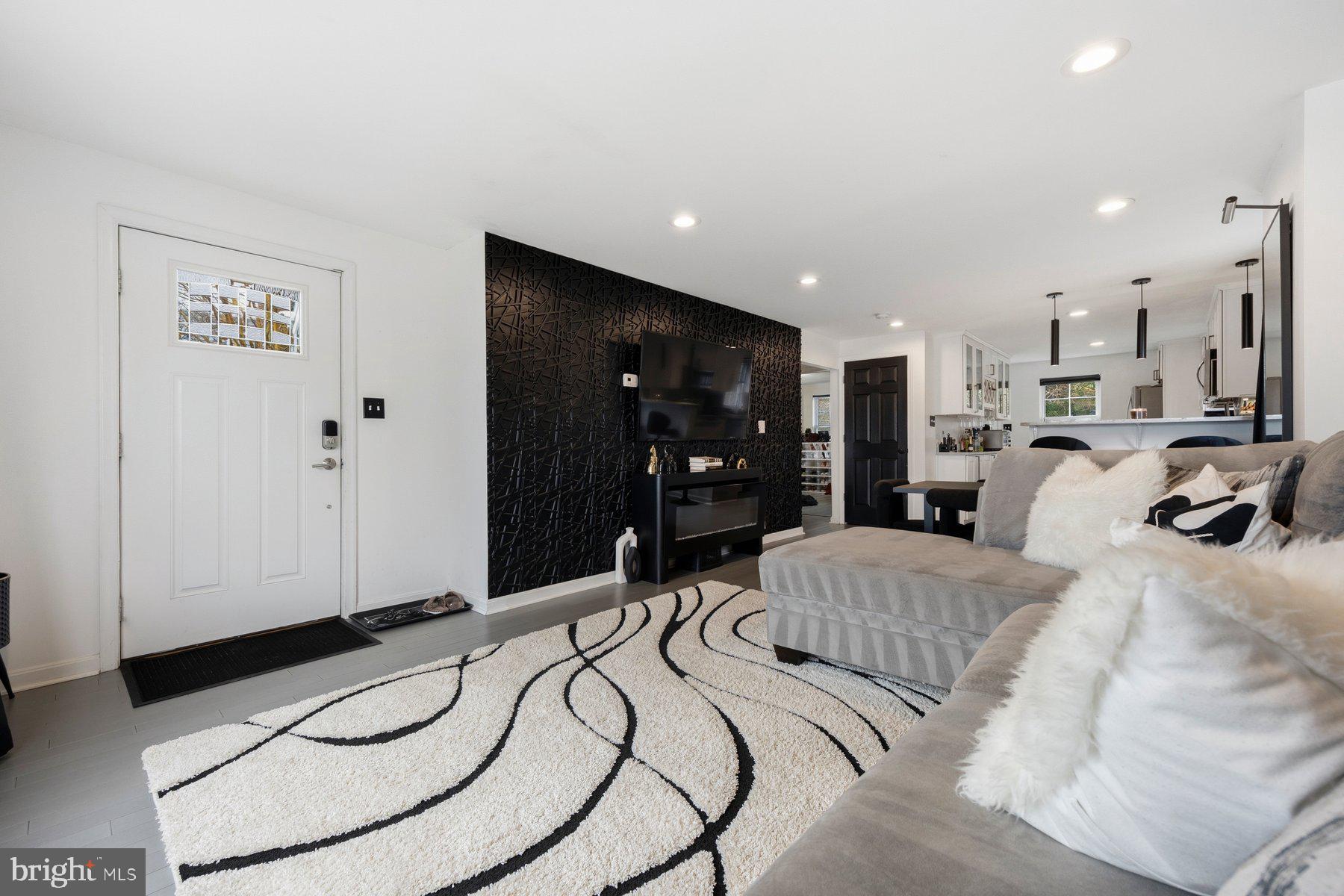 3805 RIDGECROFT ROAD