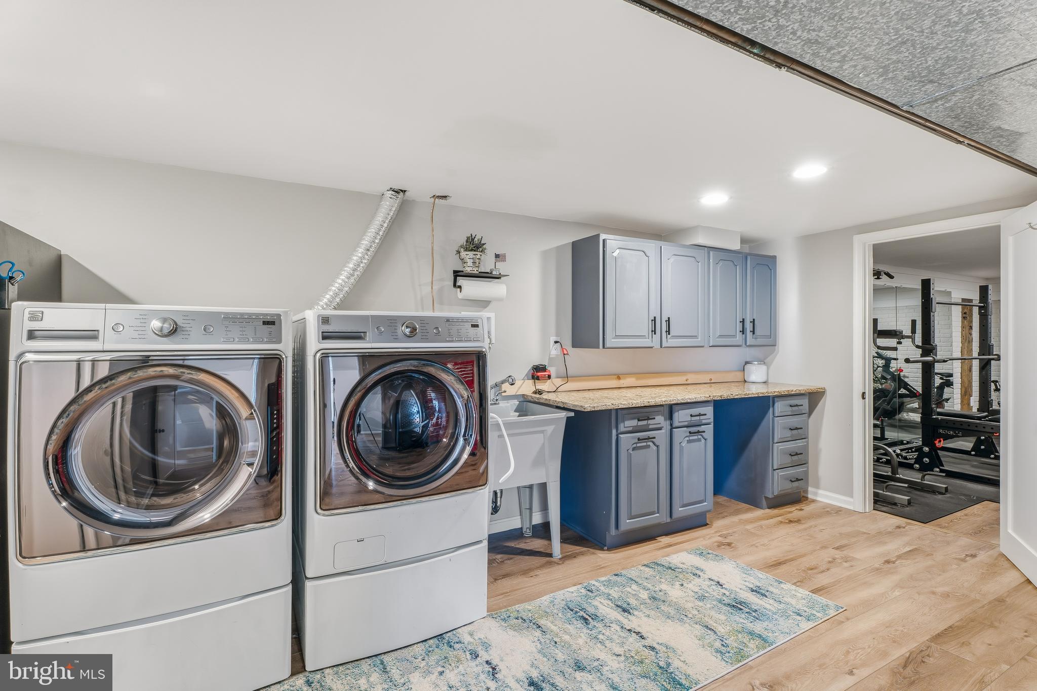 1229 WINE SPRING LANE