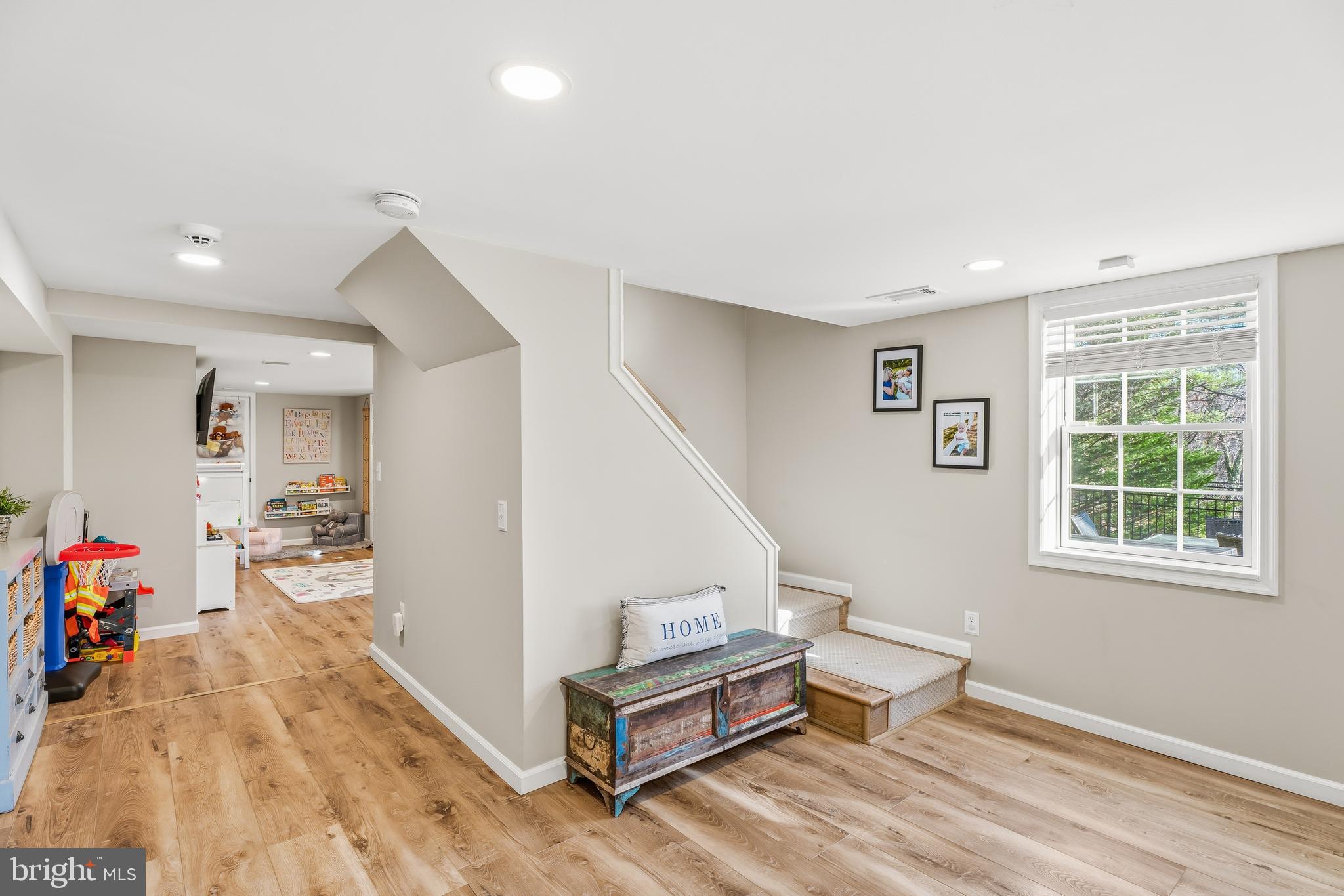 1229 WINE SPRING LANE