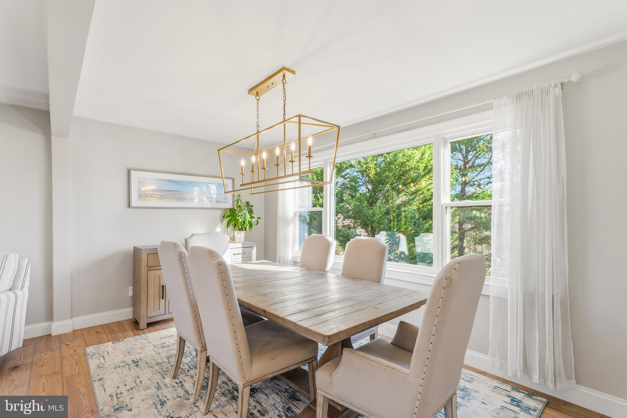 1229 WINE SPRING LANE