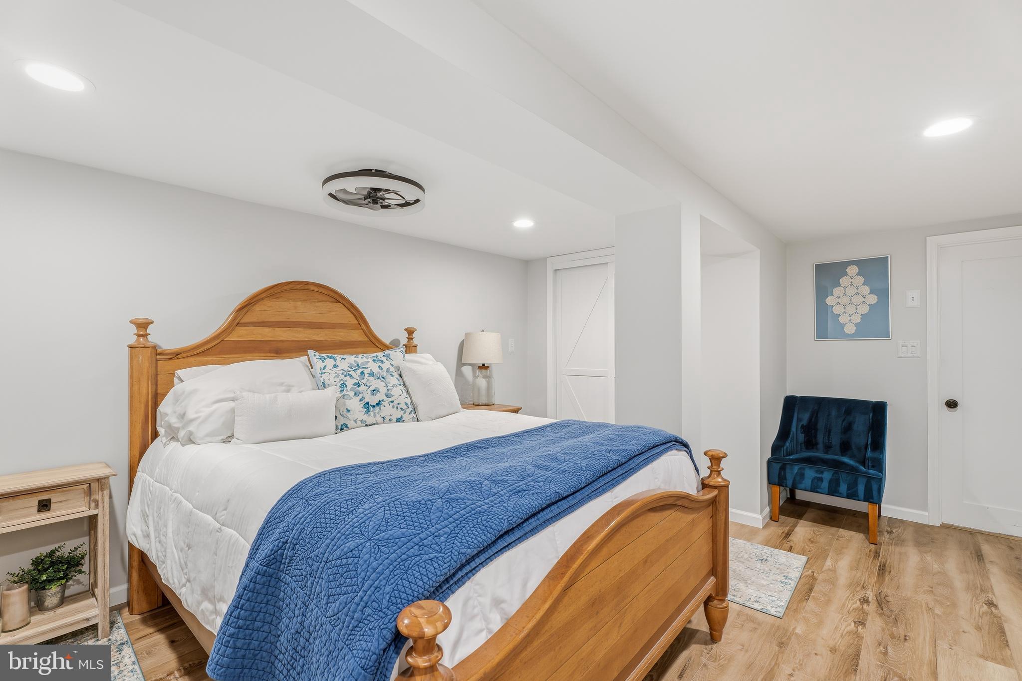 1229 WINE SPRING LANE