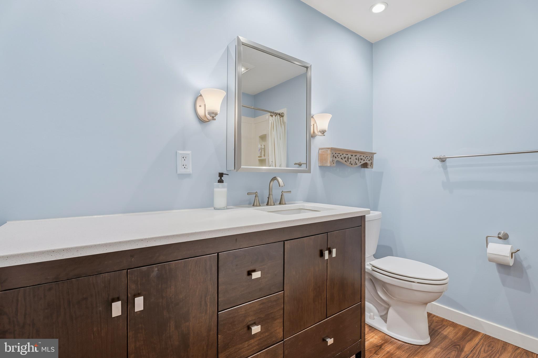 1229 WINE SPRING LANE