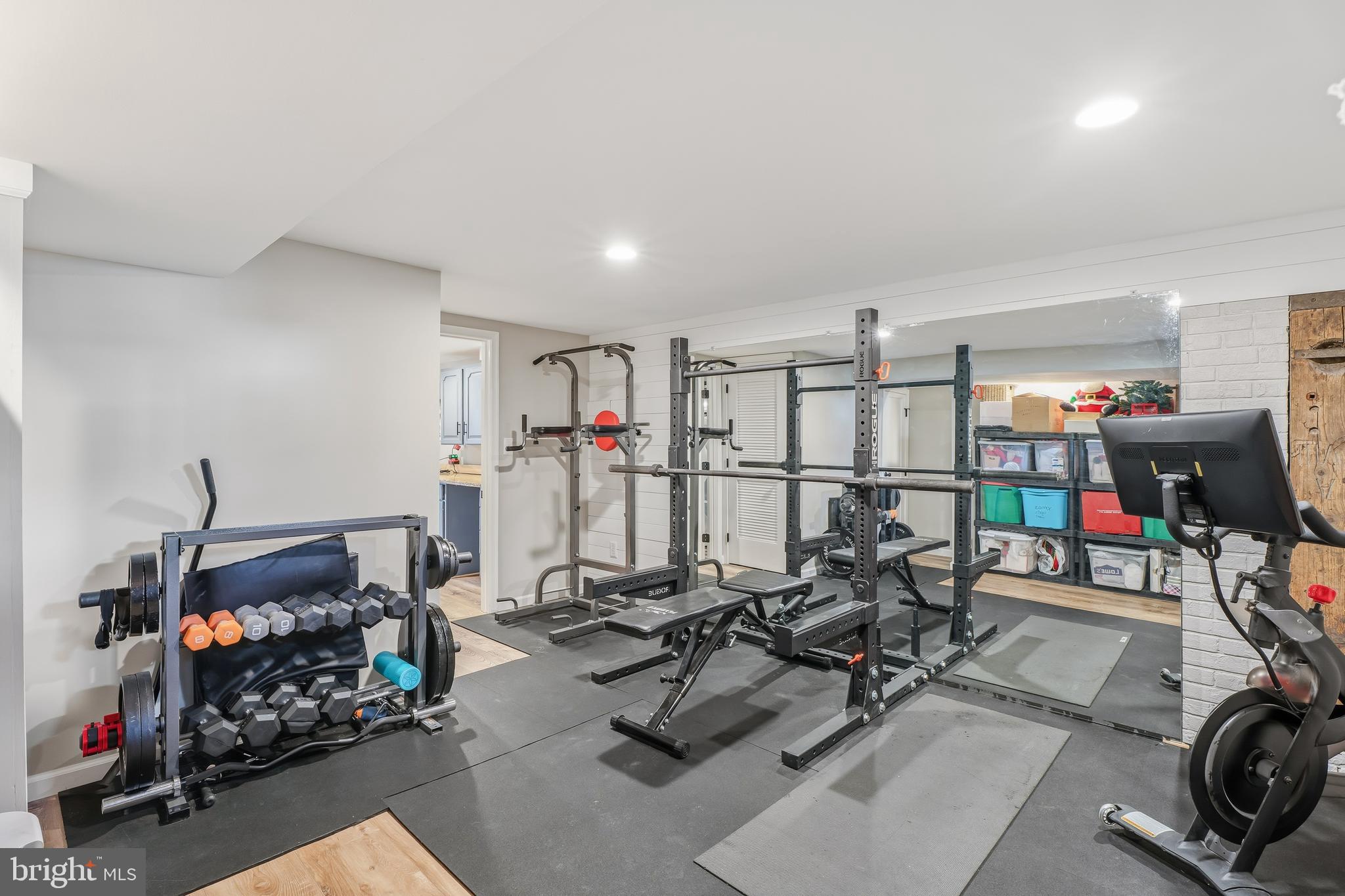 1229 WINE SPRING LANE