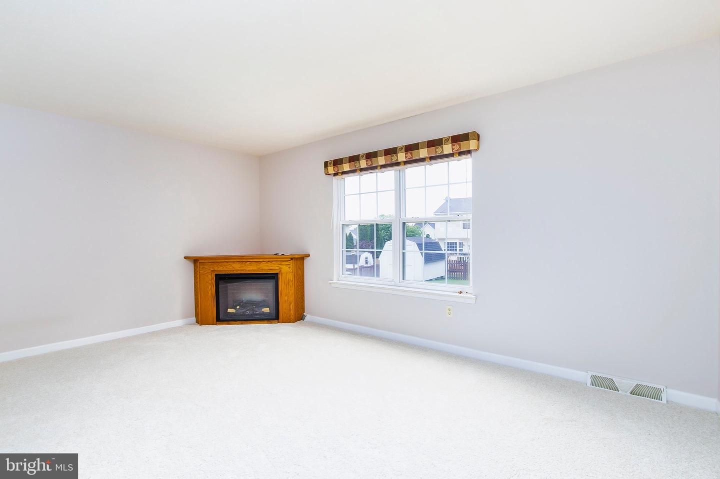200 Mattock Dr