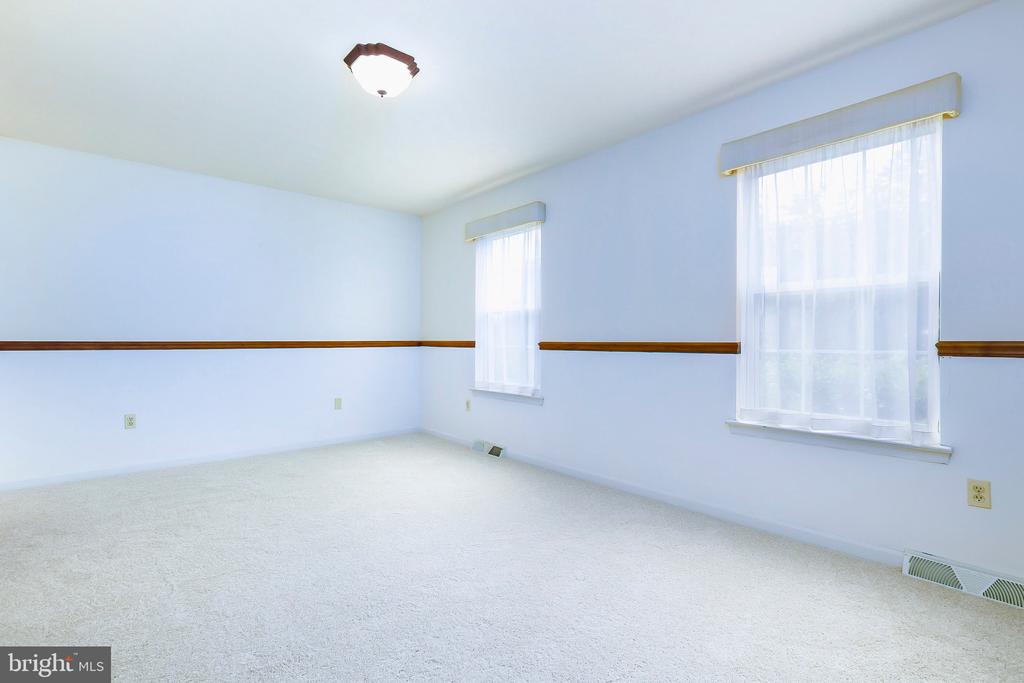200 Mattock Dr