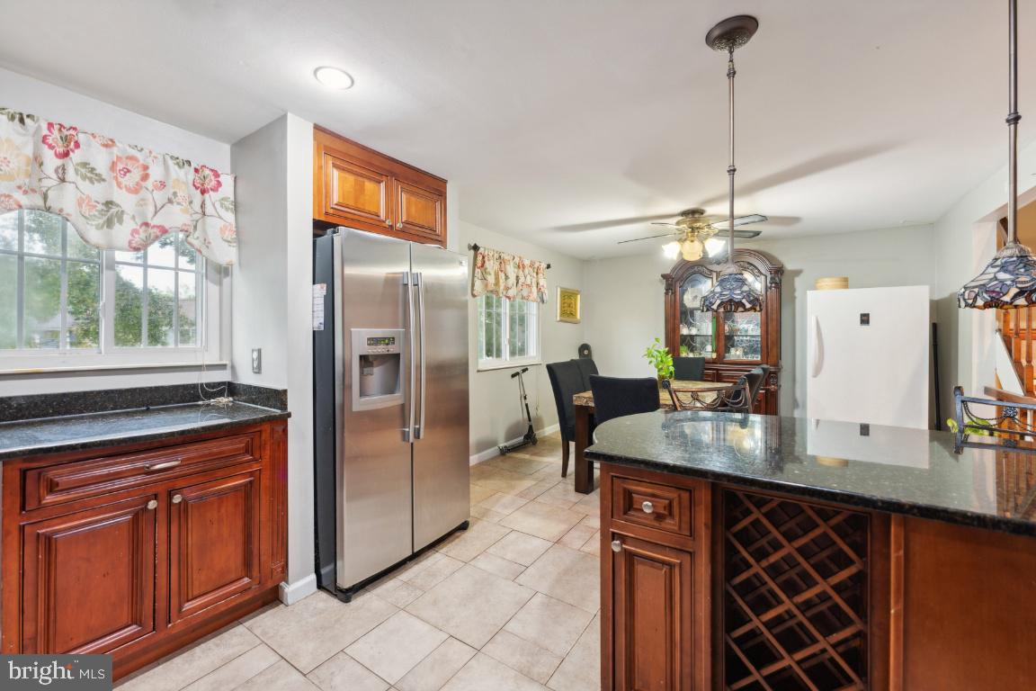 9148 Turtle Dove Ln