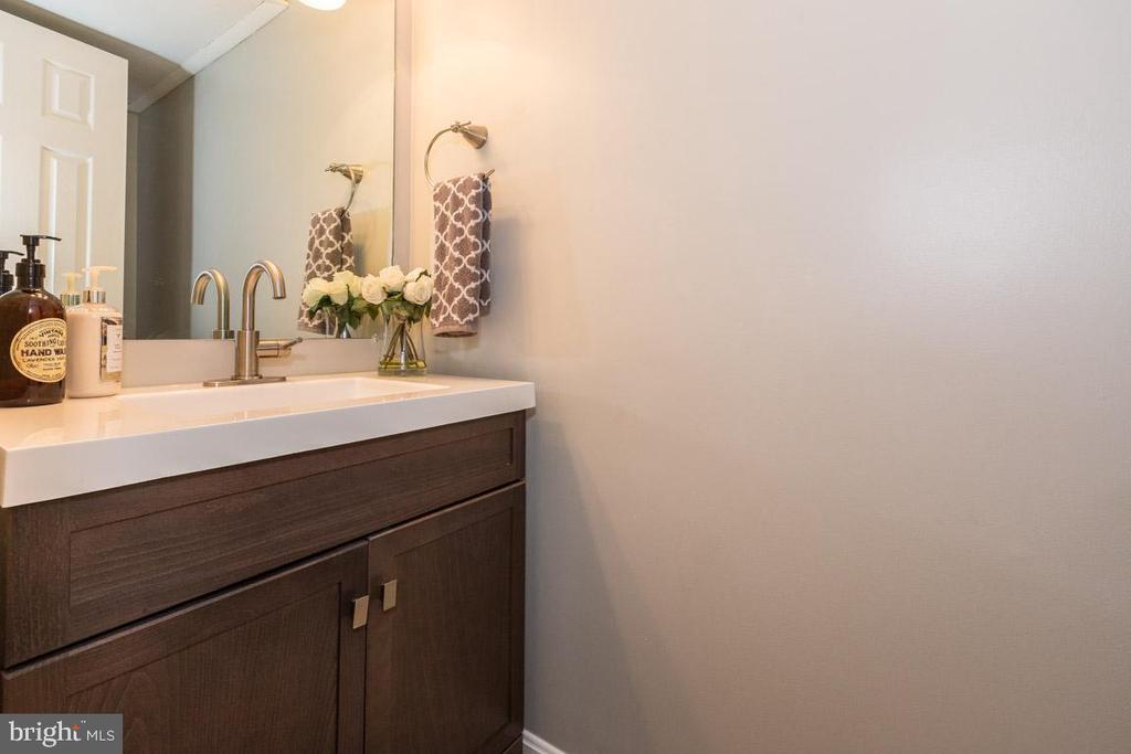18269 LEMAN LAKE DRIVE Unit: 602