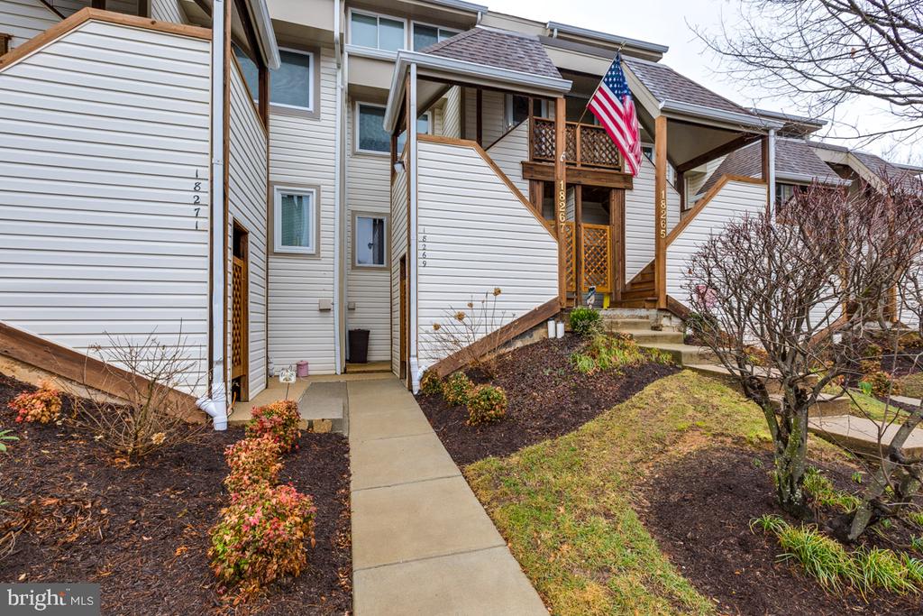 18269 LEMAN LAKE DRIVE Unit: 602