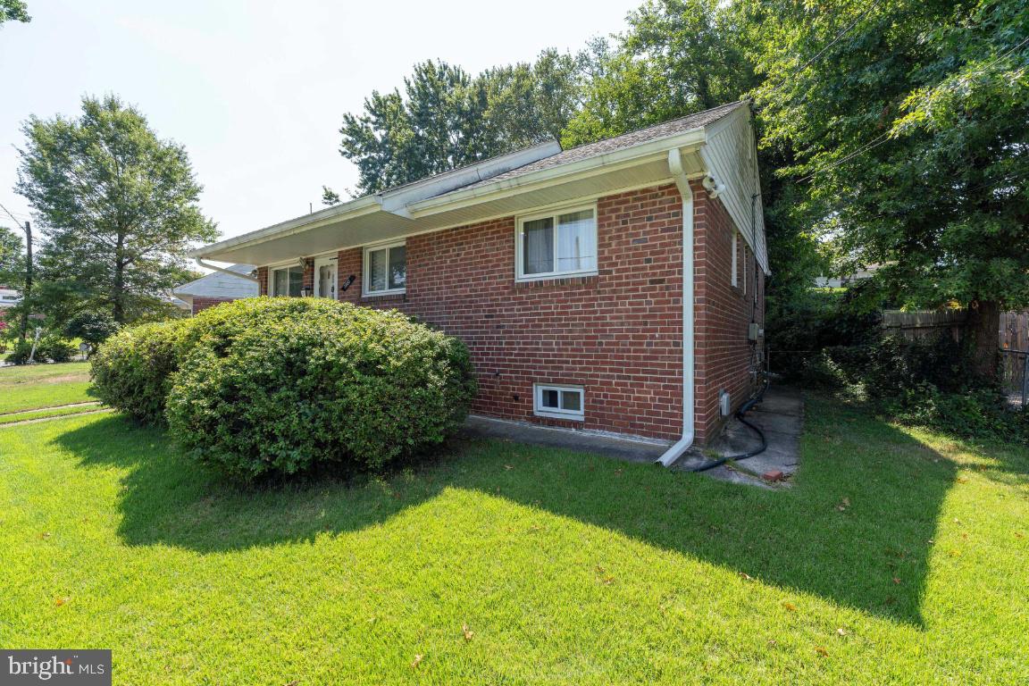 1803 Merrimac Dr