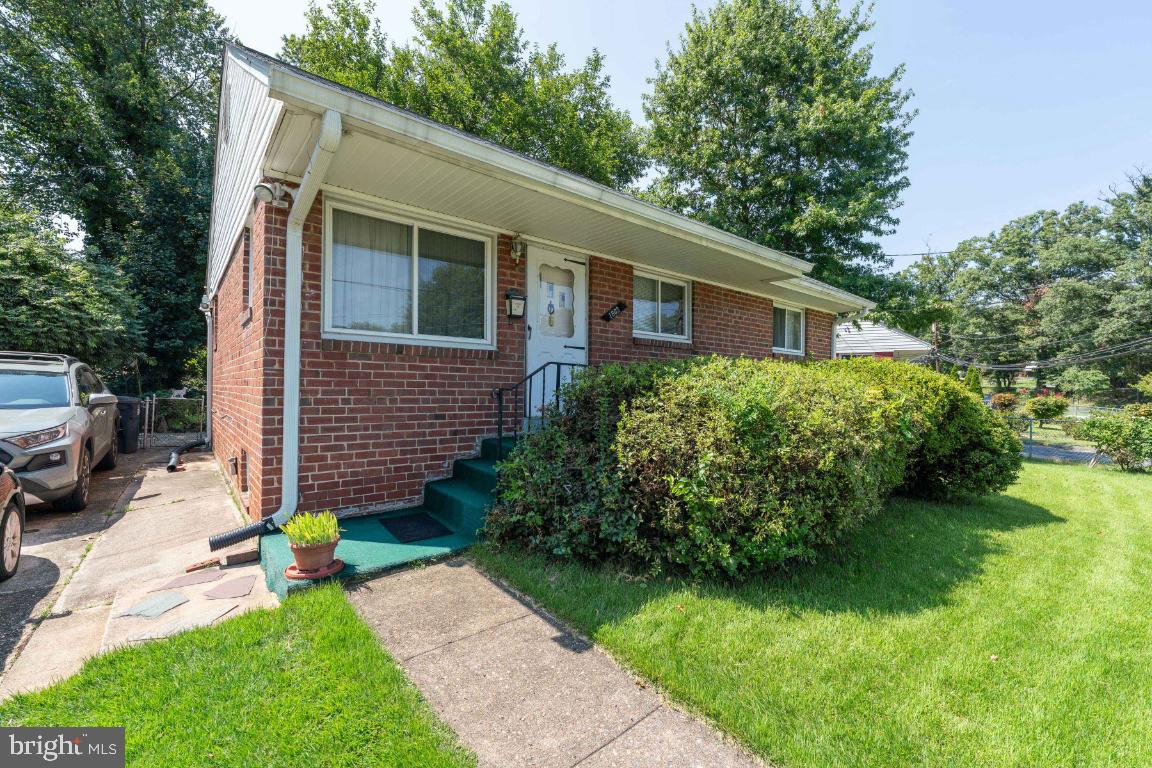 1803 Merrimac Dr