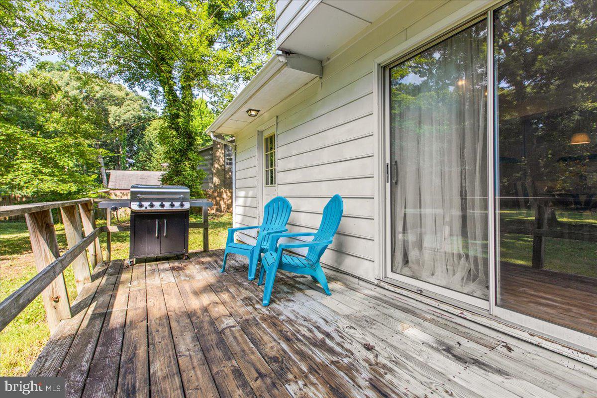 115 Woodmoor Rd