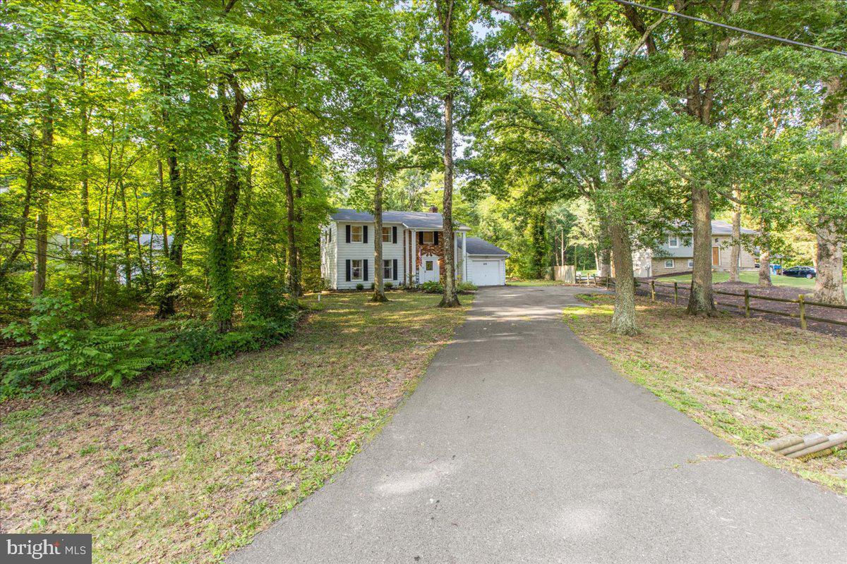 115 Woodmoor Rd