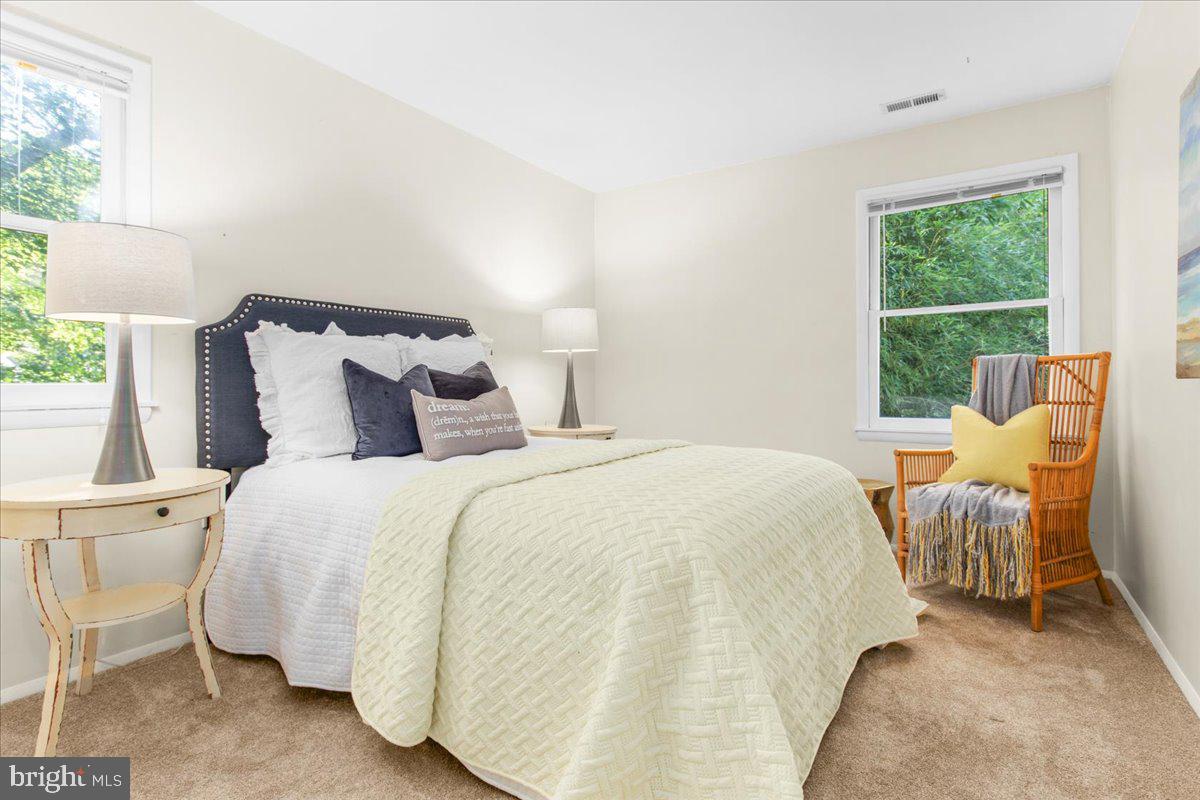 115 Woodmoor Rd