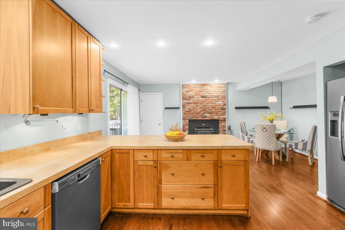 115 Woodmoor Rd