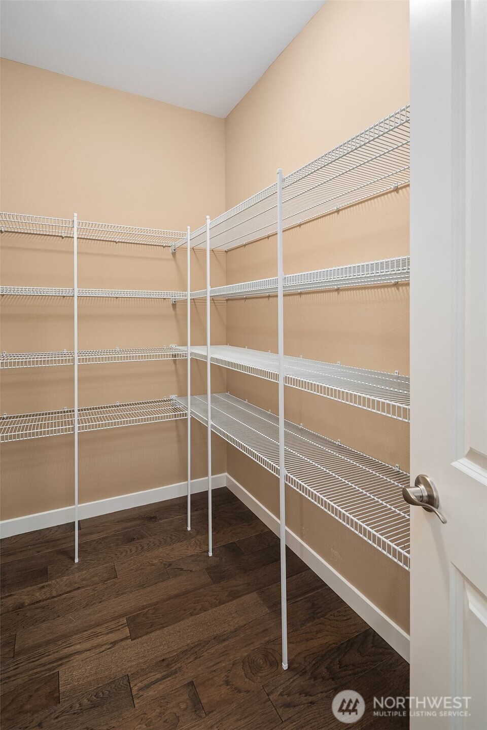 216 Cornwall Road NW Unit: 1