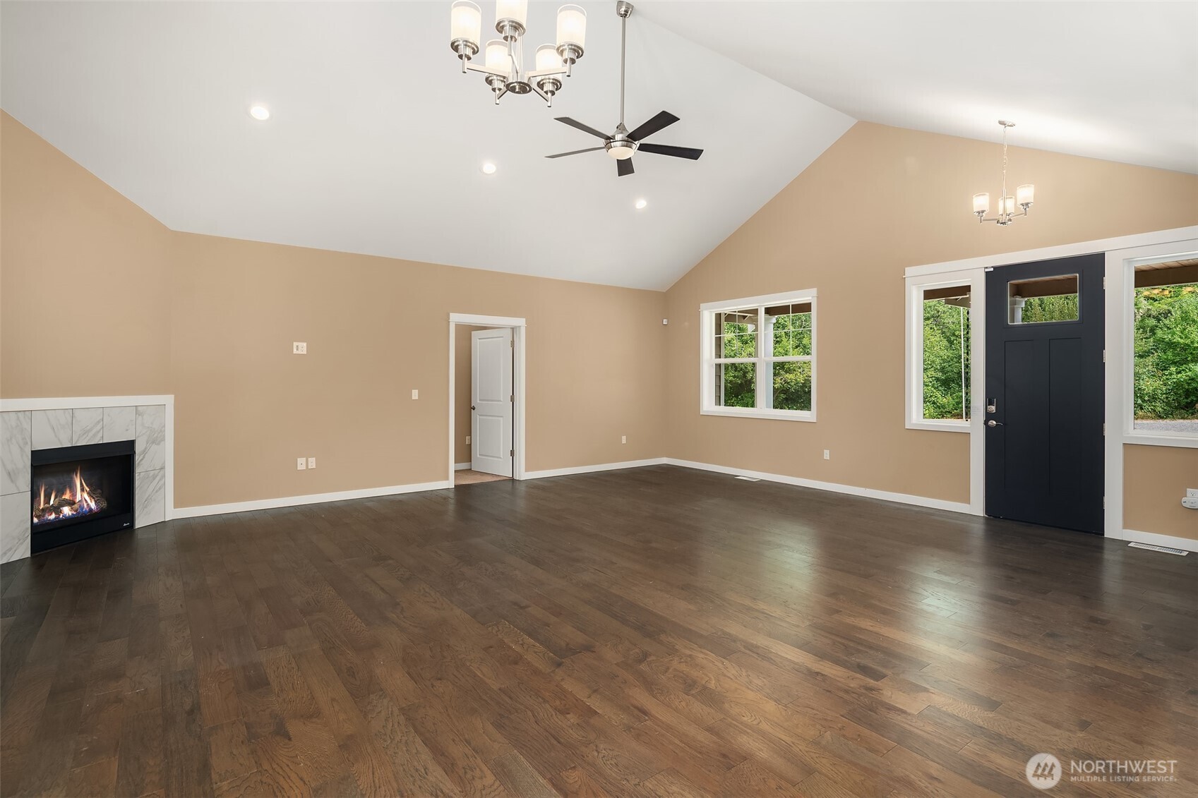 216 Cornwall Road NW Unit: 1