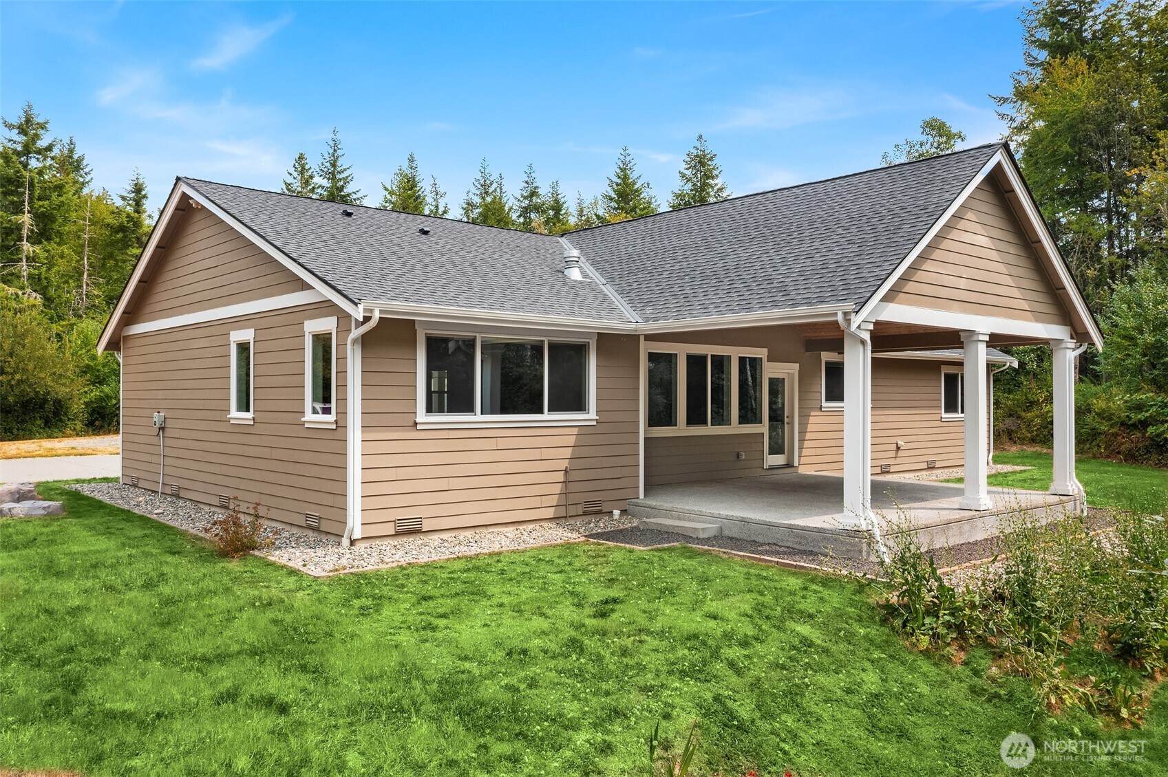 216 Cornwall Road NW Unit: 1