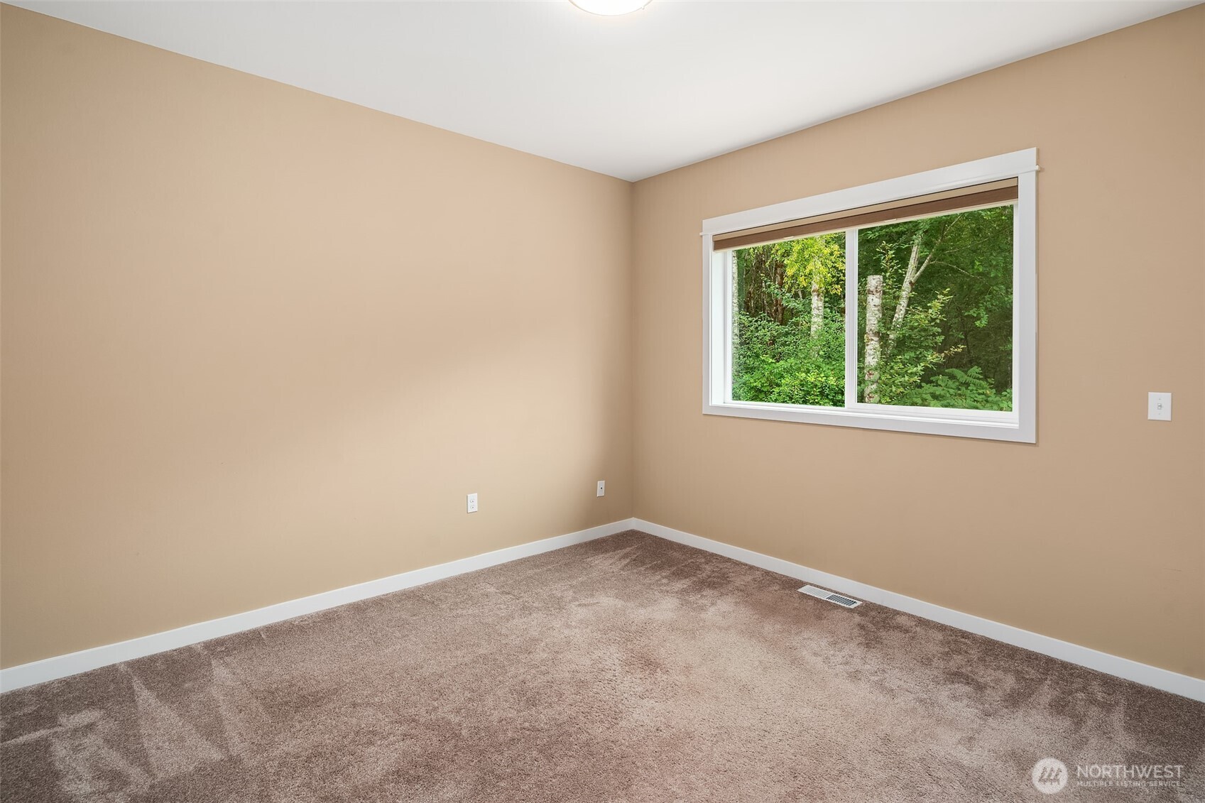 216 Cornwall Road NW Unit: 1