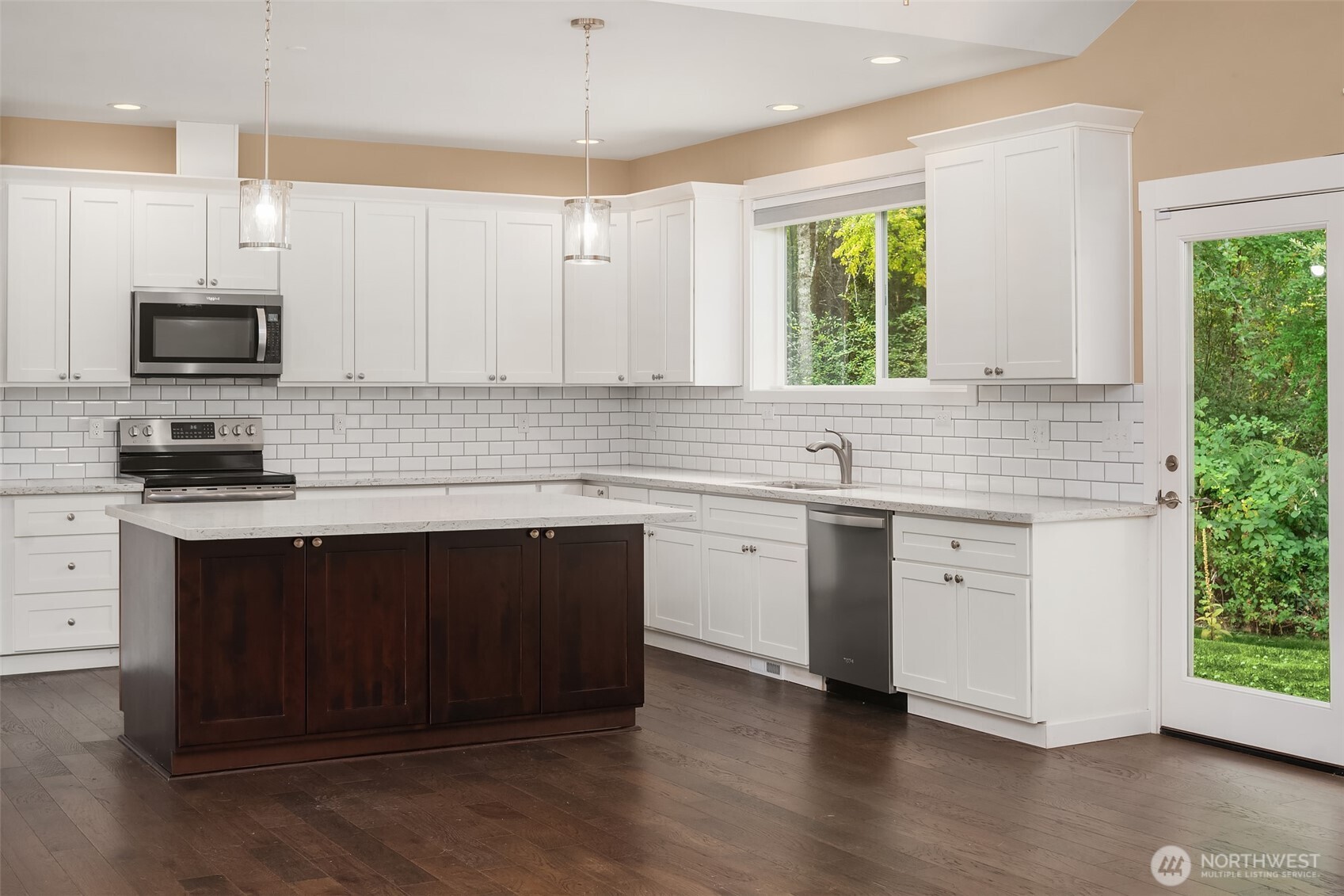 216 Cornwall Road NW Unit: 1