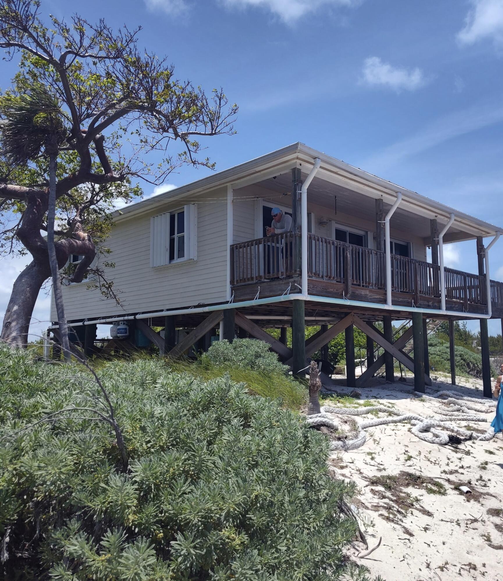 1W & 2W Cooks Island