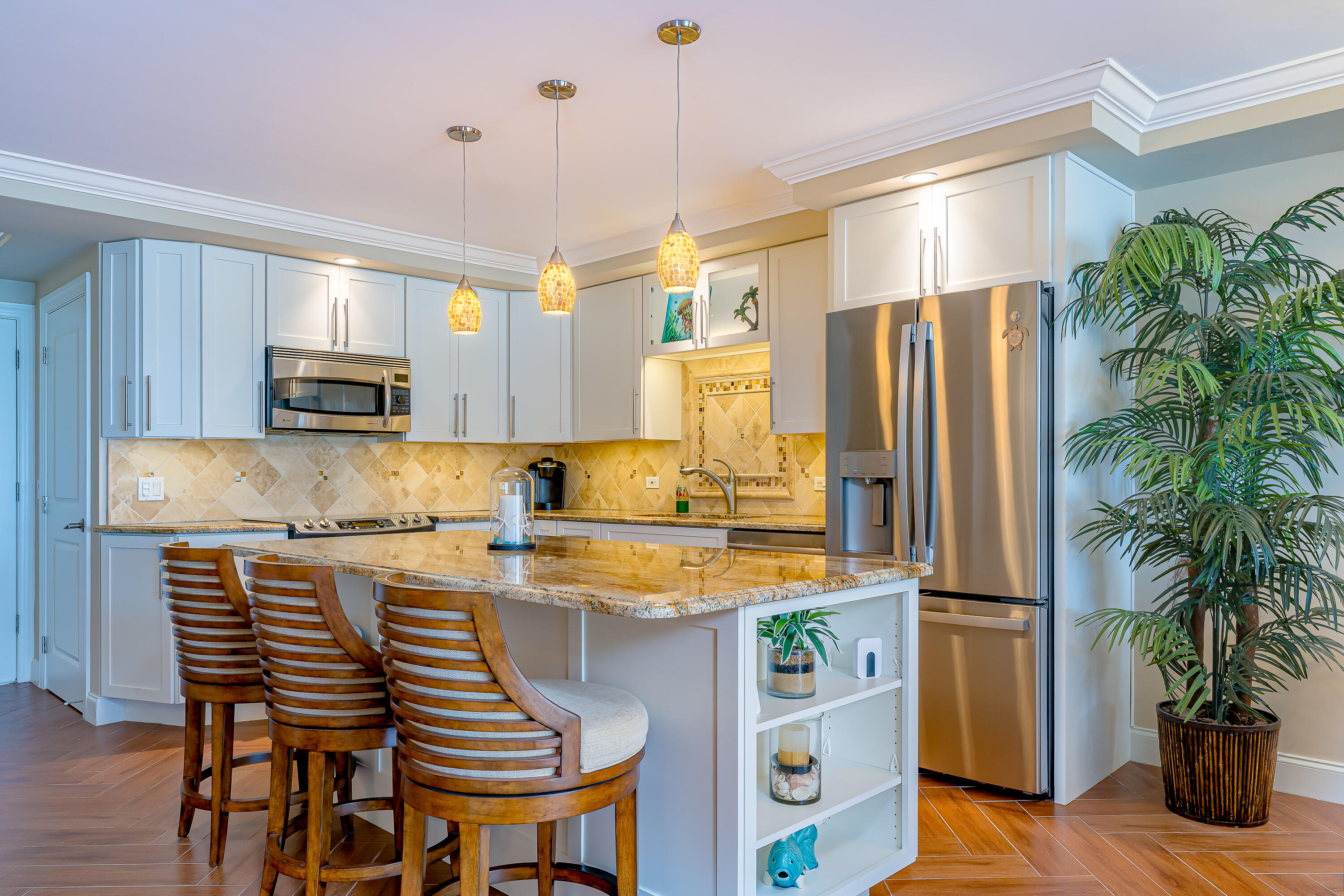 1001 W Ocean Drive 2-203