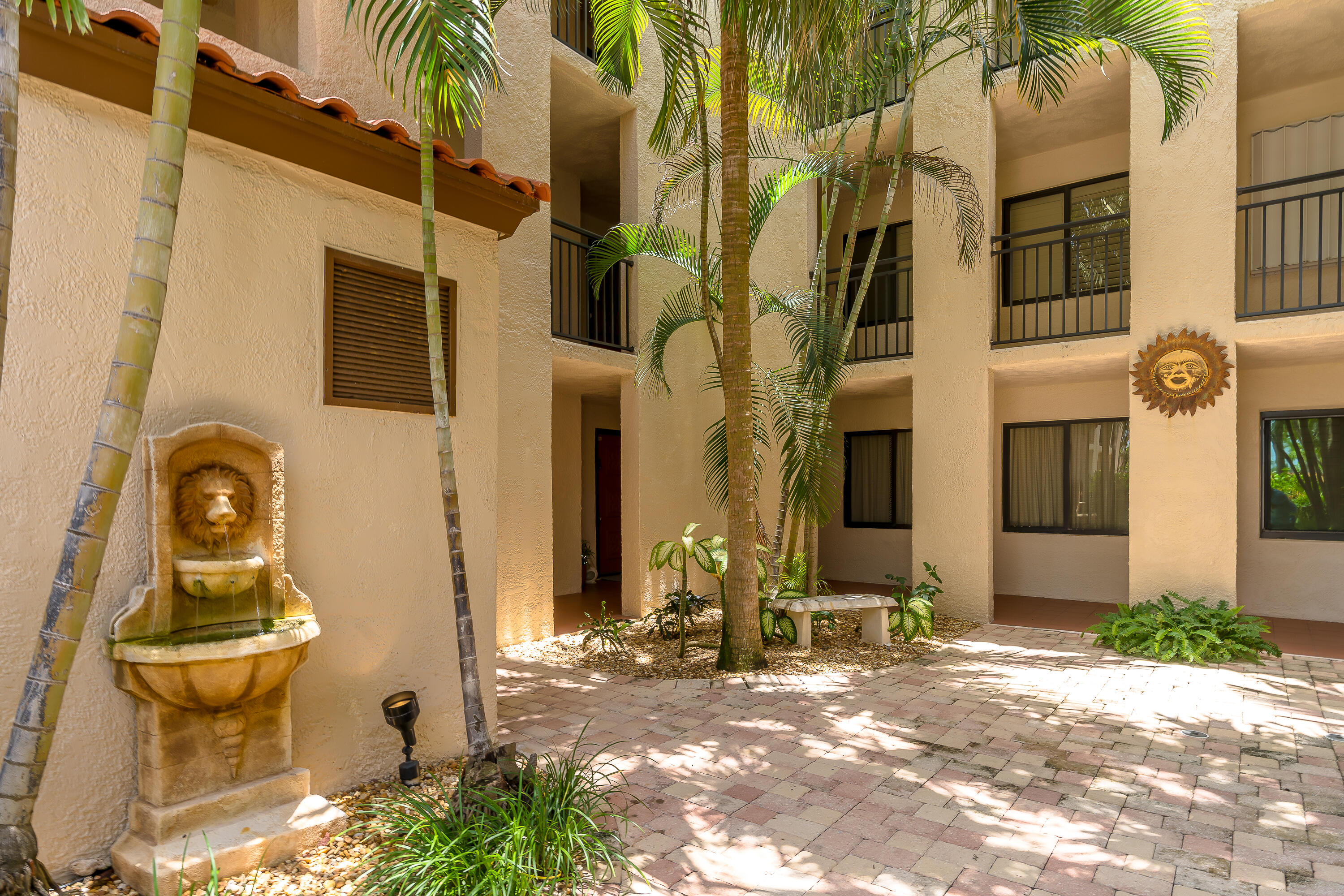 1001 W Ocean Drive 2-203