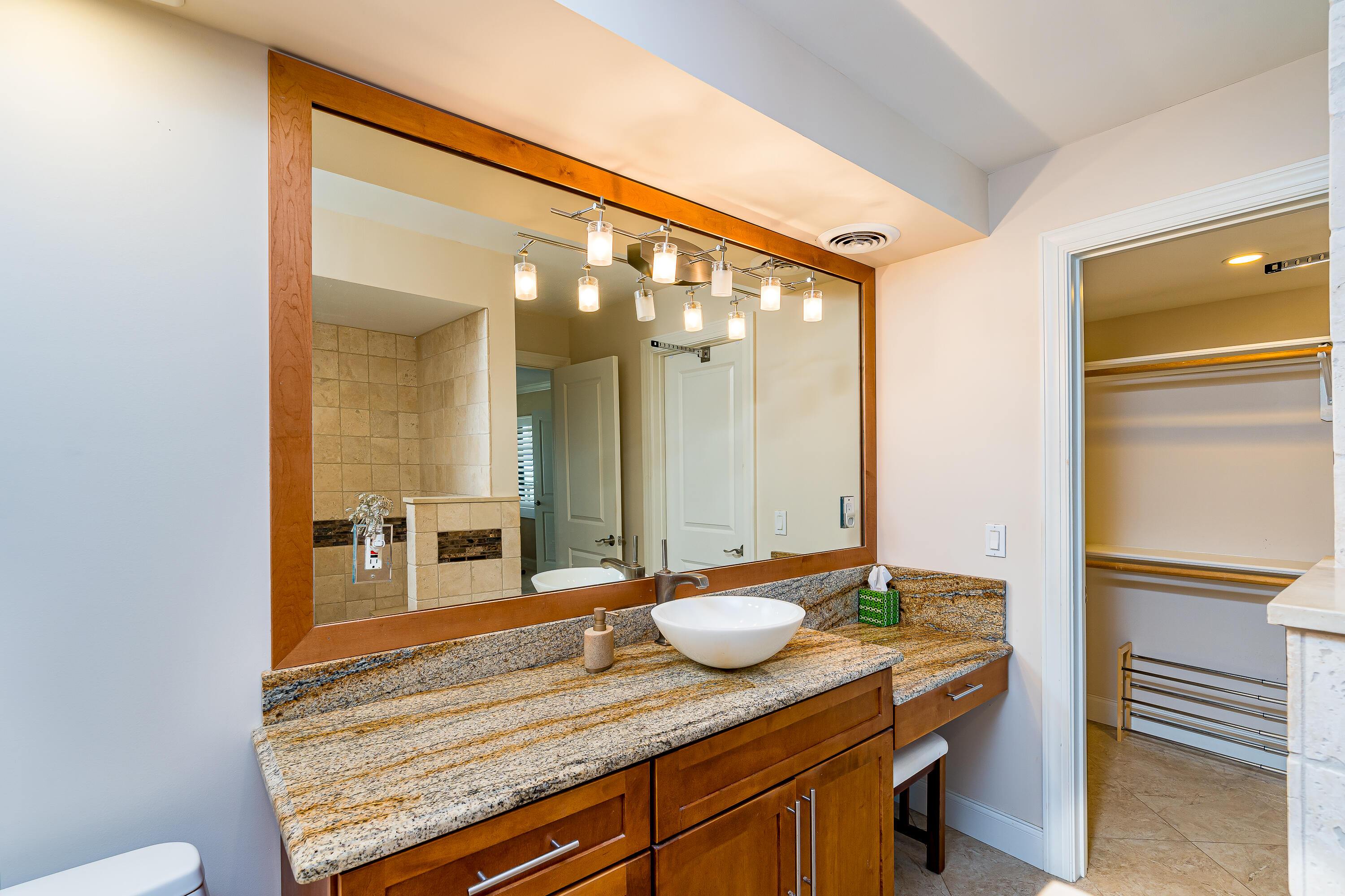 1001 W Ocean Drive 2-203