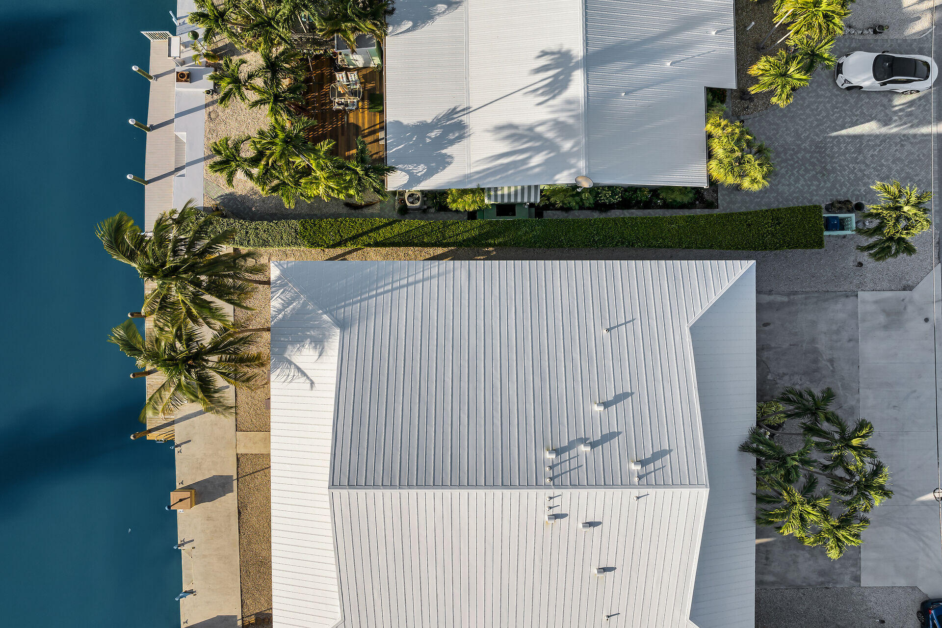 351 10th Street