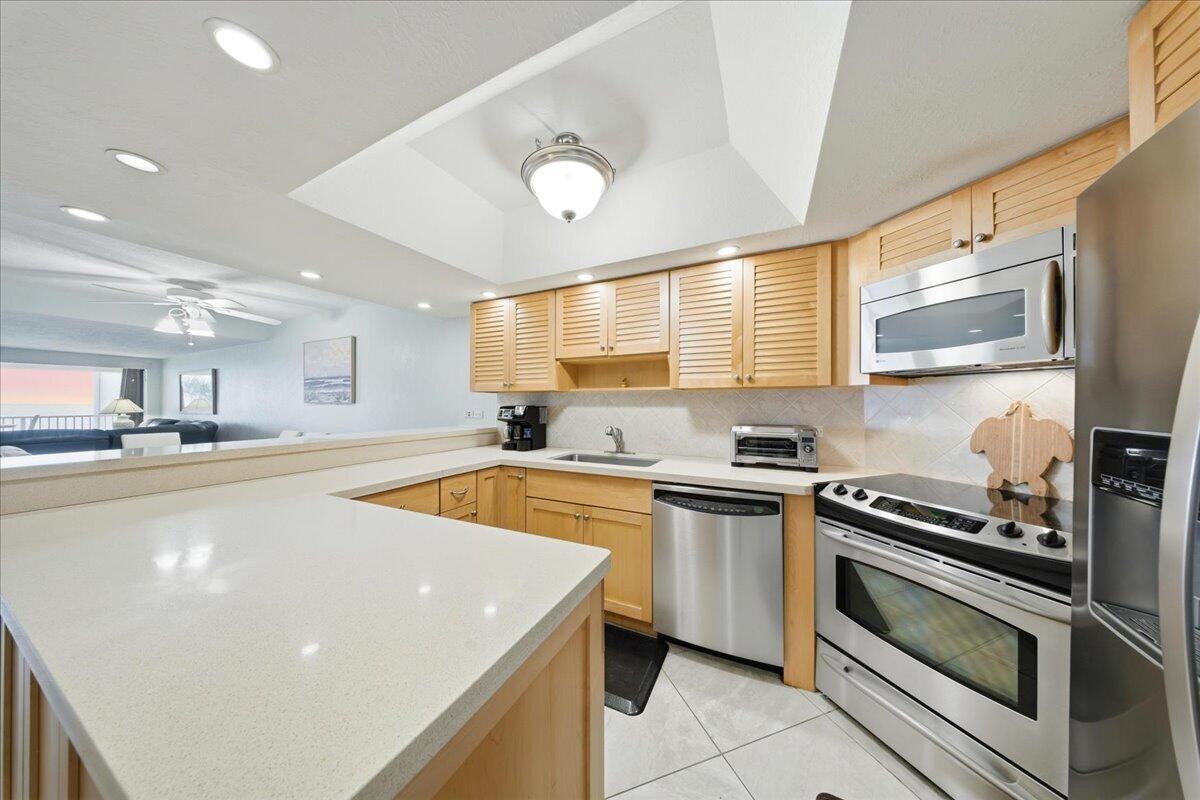 1133 W Ocean Drive 7