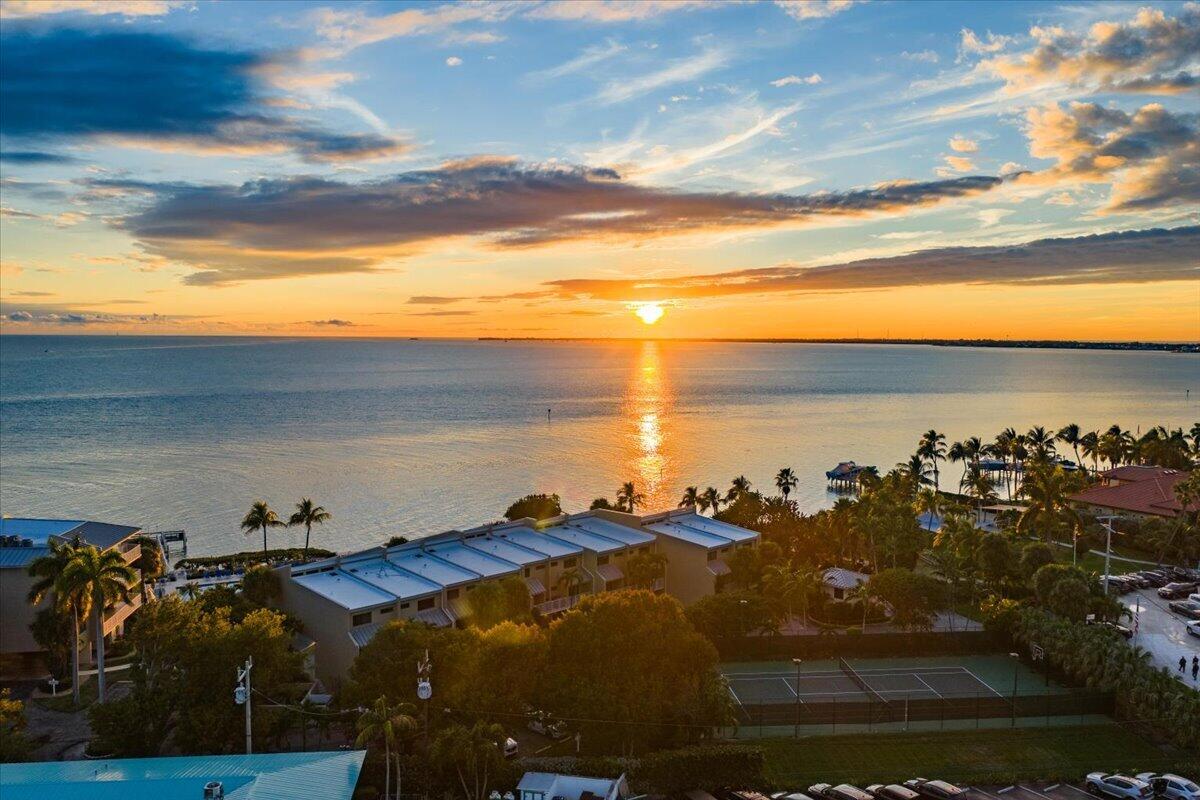 1133 W Ocean Drive 7