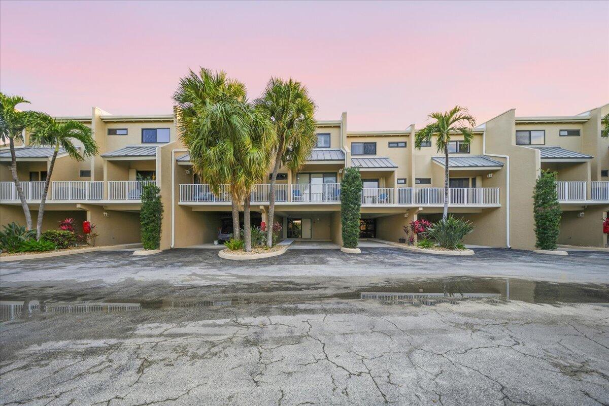1133 W Ocean Drive 7