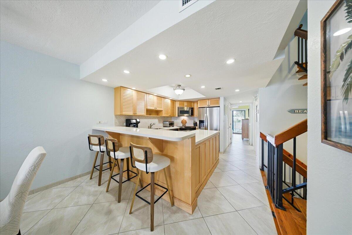 1133 W Ocean Drive 7