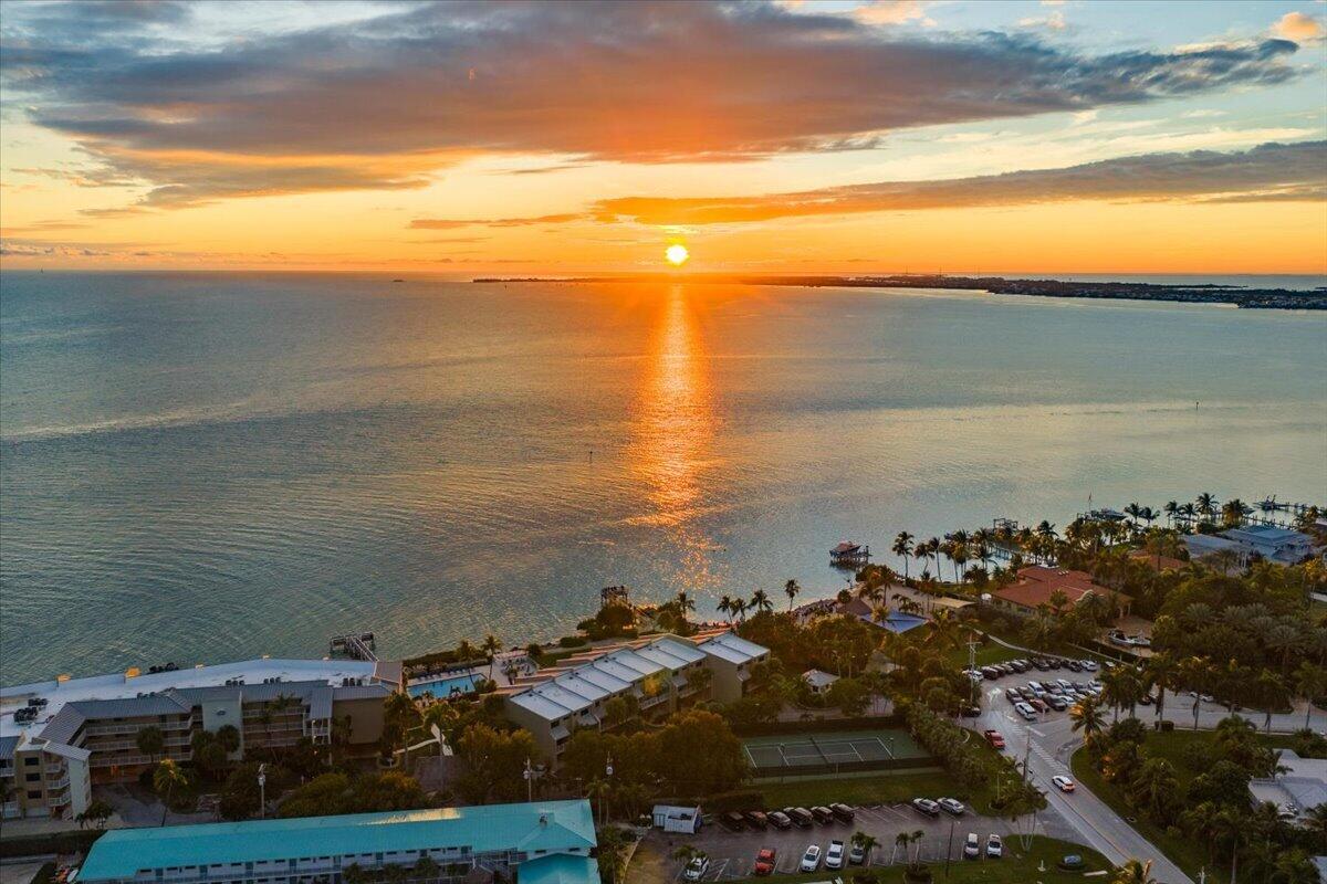 1133 W Ocean Drive 7