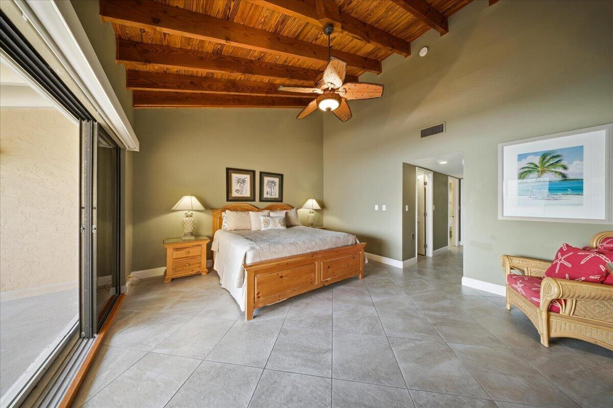 1133 W Ocean Drive 7