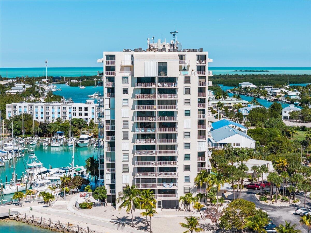2000 Coco Plum Drive 601