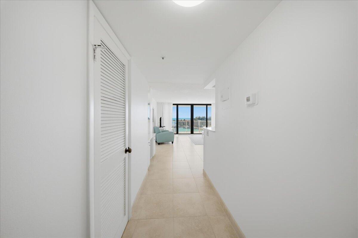 2000 Coco Plum Drive 601
