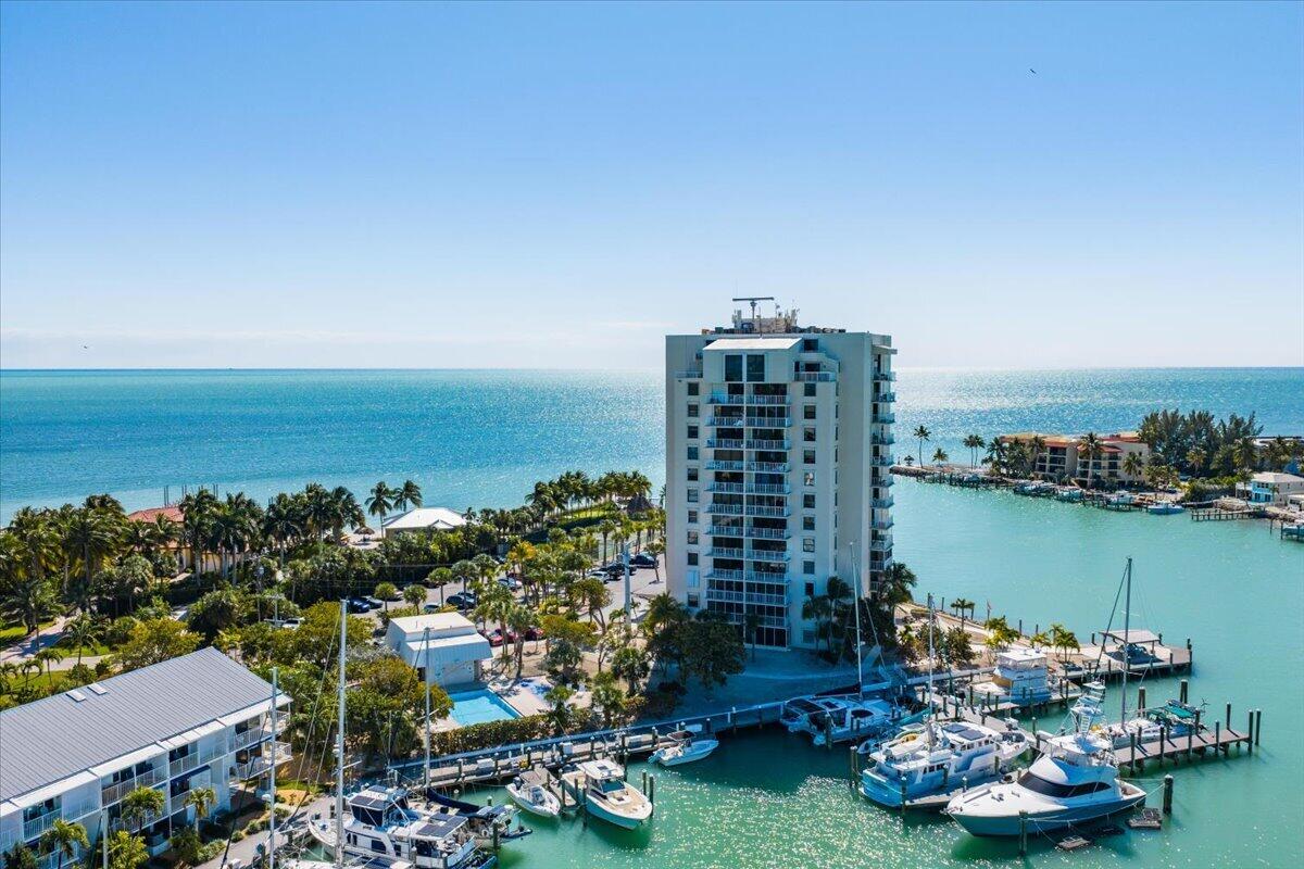 2000 Coco Plum Drive 601