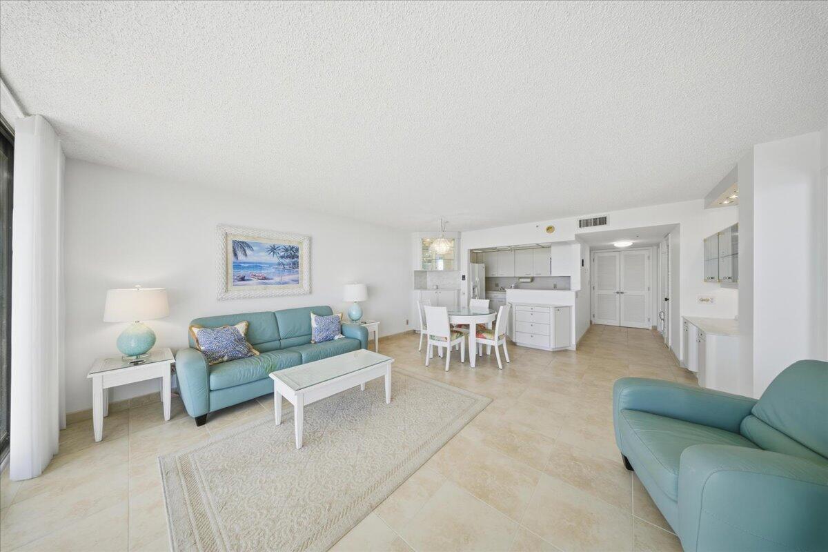 2000 Coco Plum Drive 601