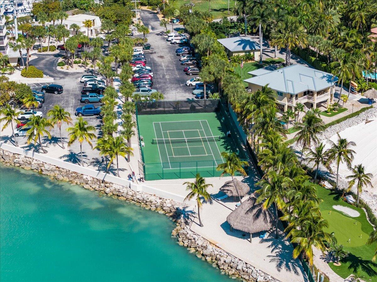 2000 Coco Plum Drive 601