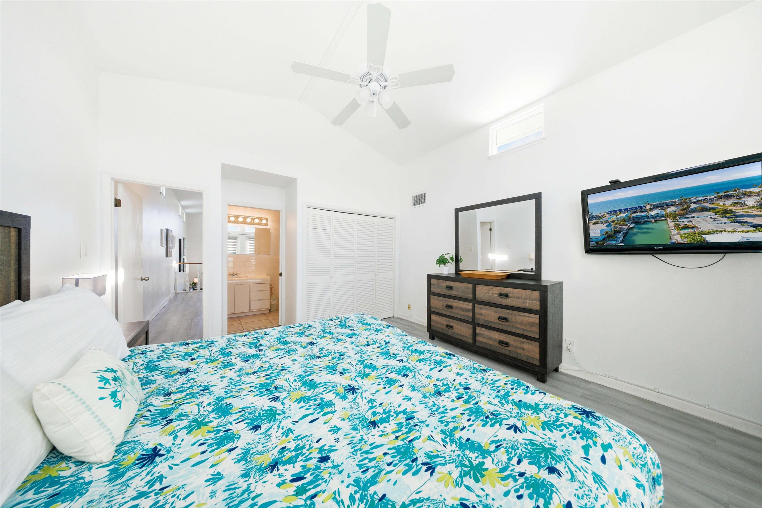 340-350 E Ocean Drive