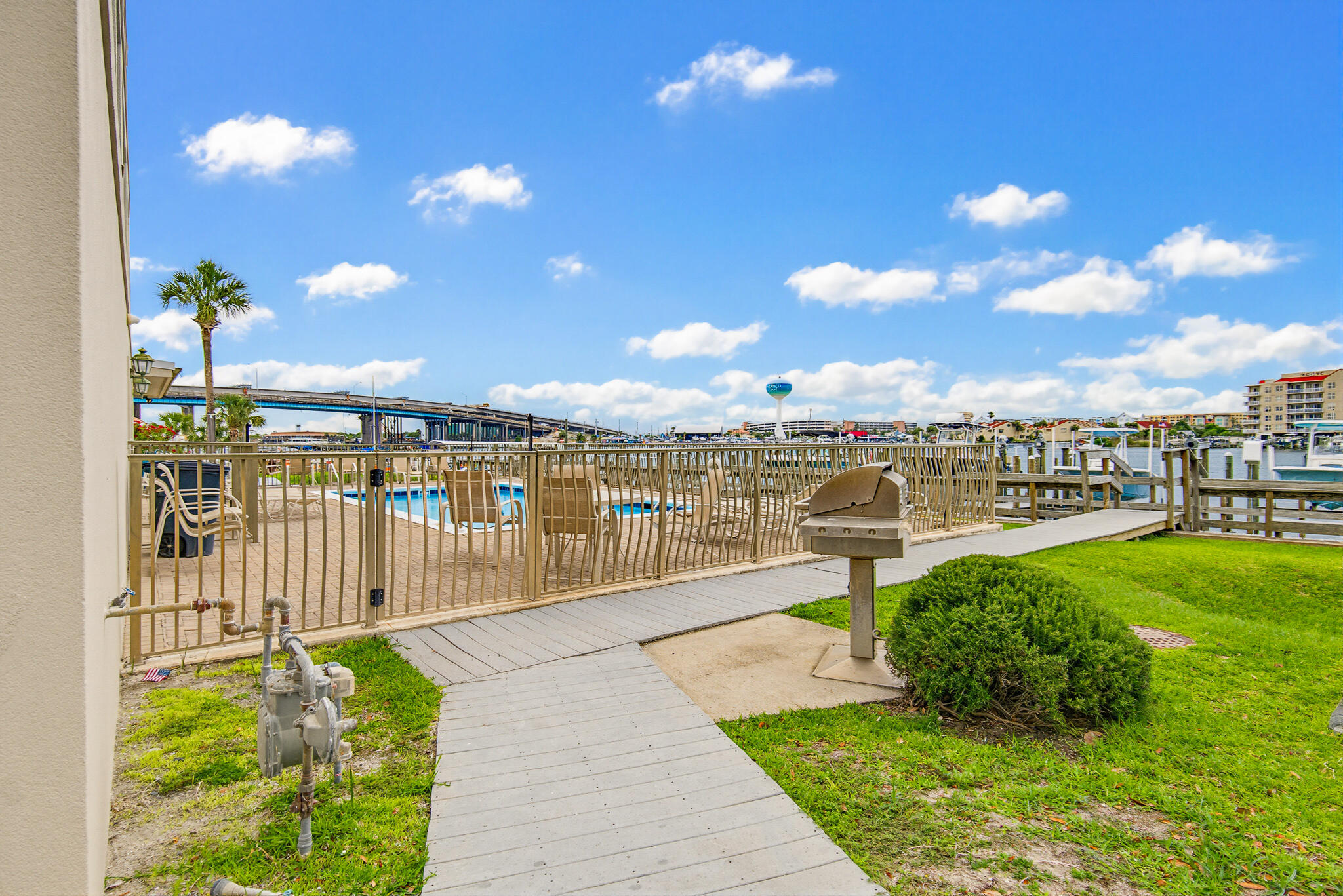187 Brooks Street UNIT B401