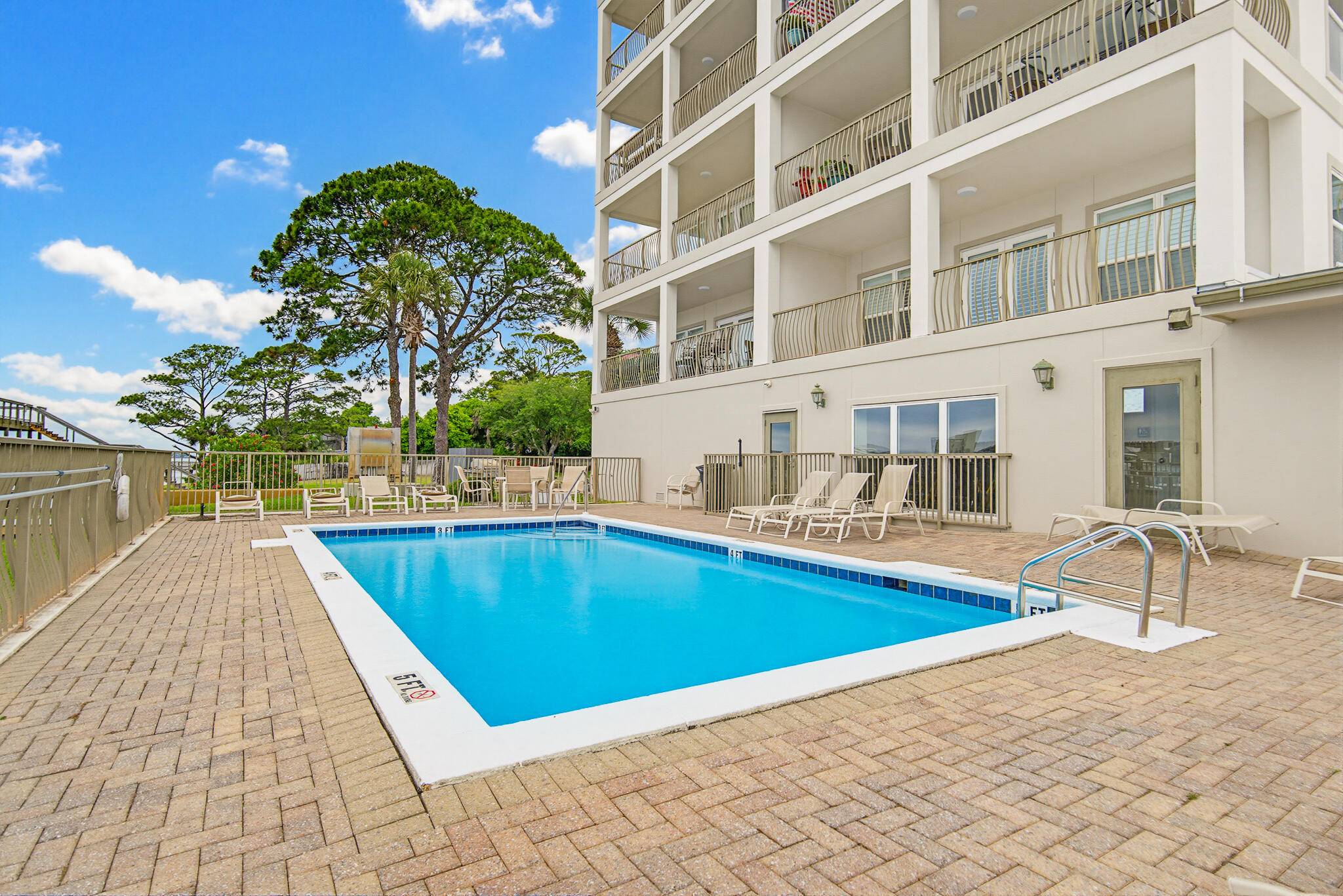 187 Brooks Street UNIT B401