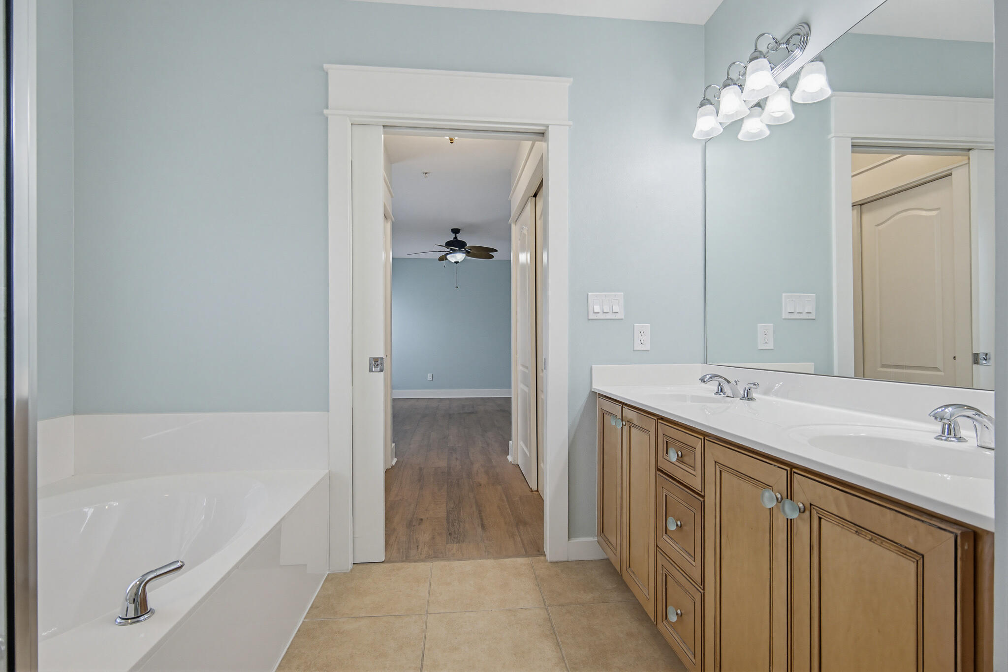 187 Brooks Street UNIT B401