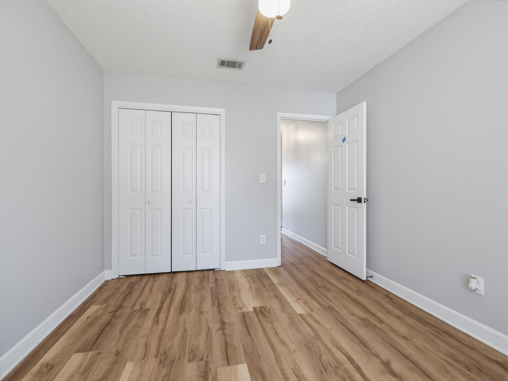 1565 Meadowbrook Court