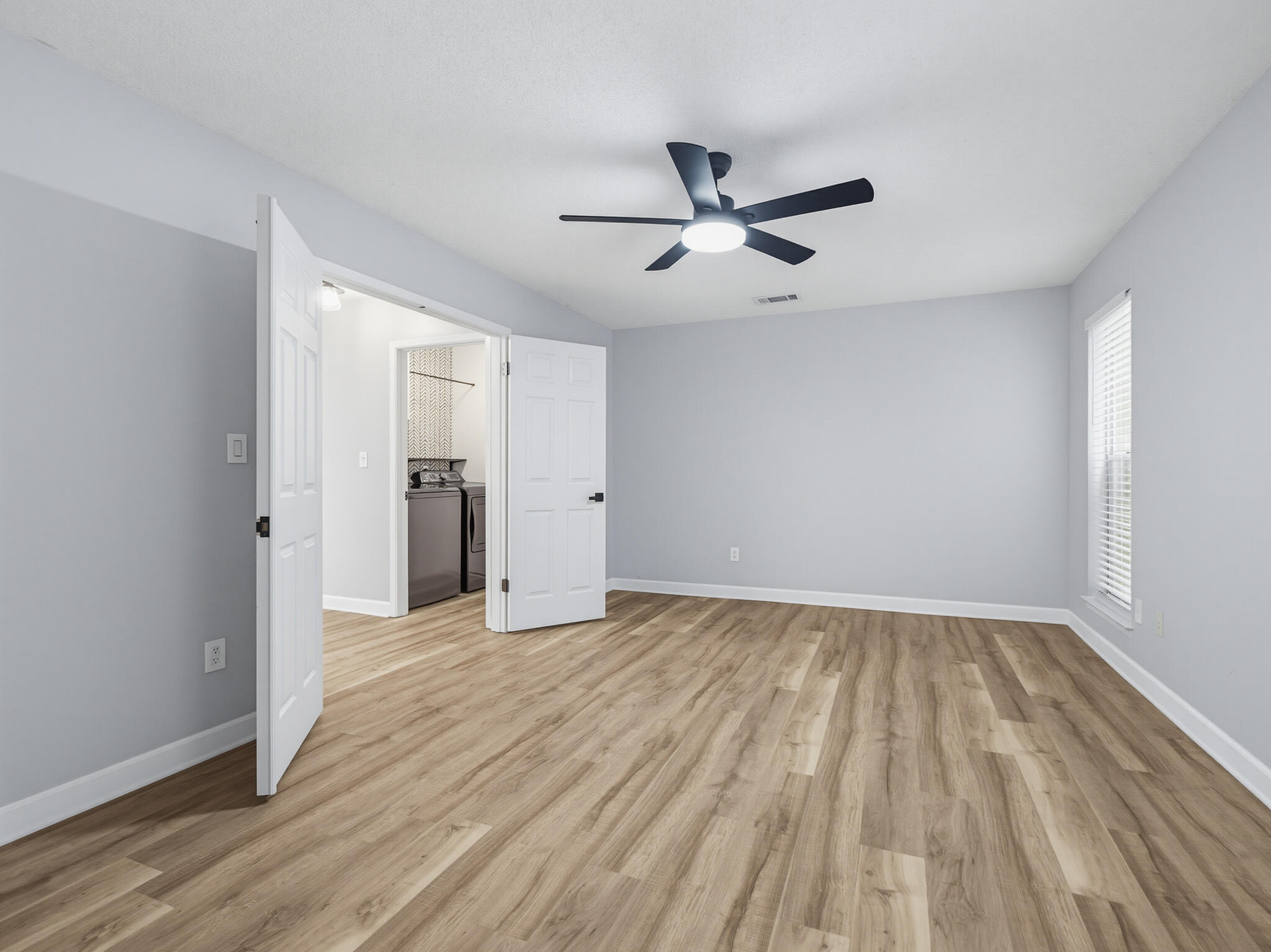1565 Meadowbrook Court
