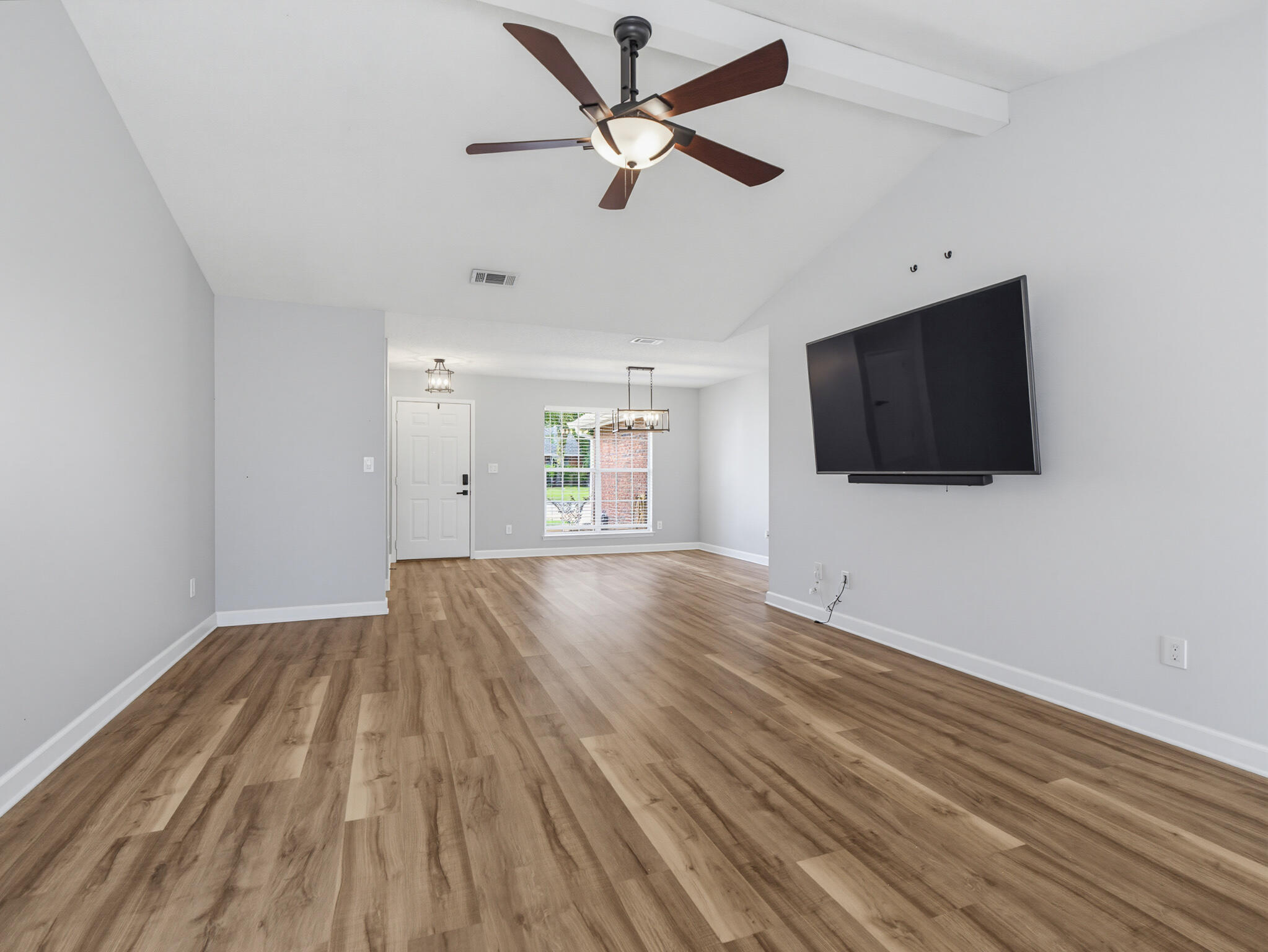 1565 Meadowbrook Court
