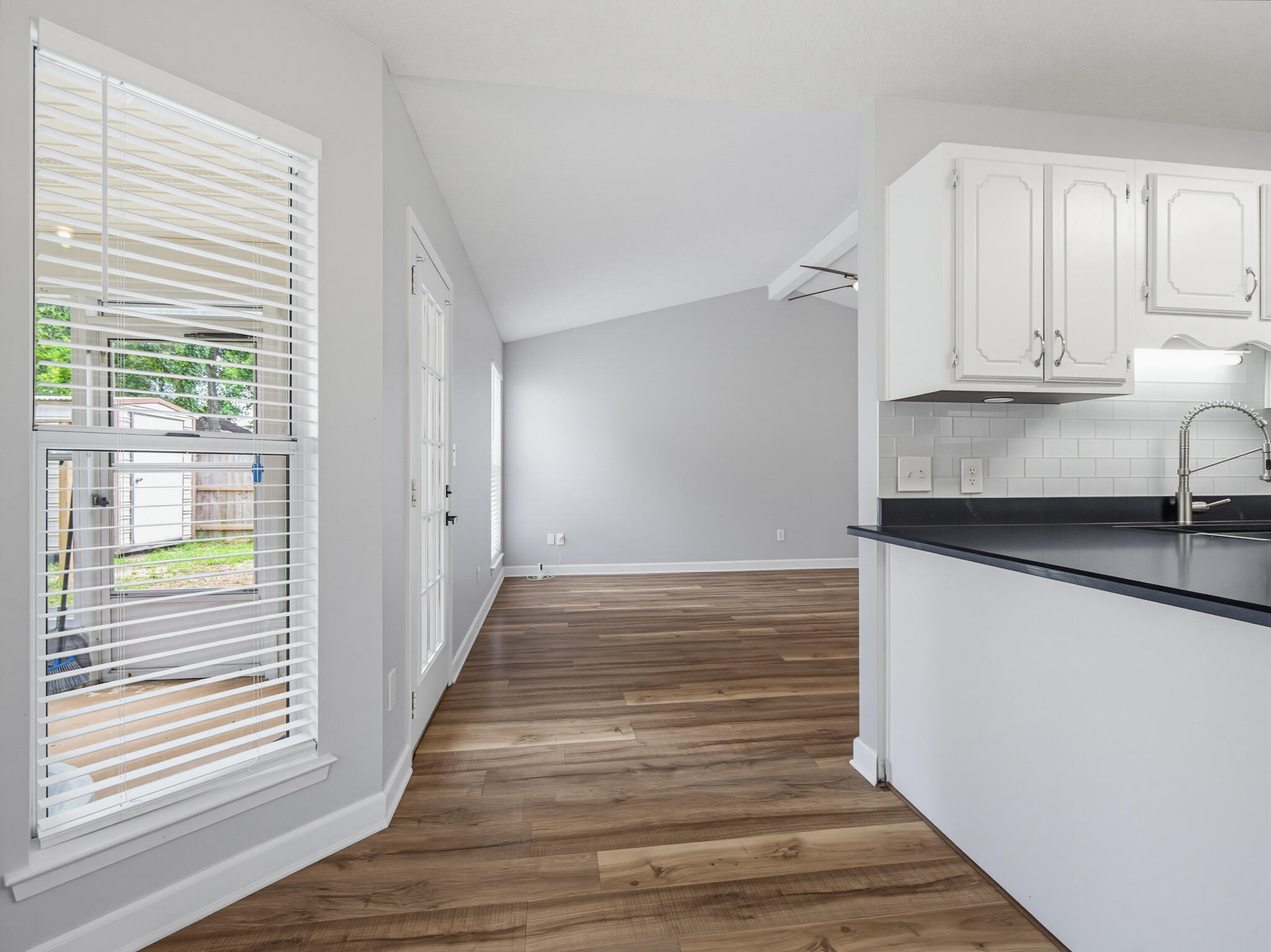 1565 Meadowbrook Court