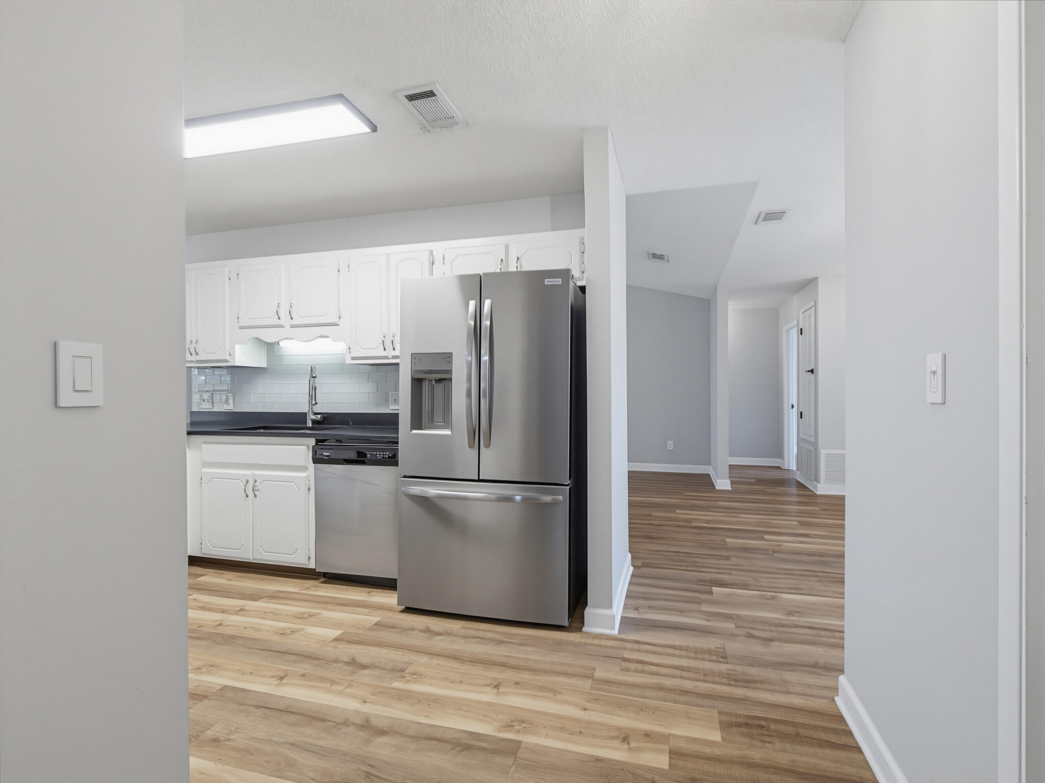 1565 Meadowbrook Court