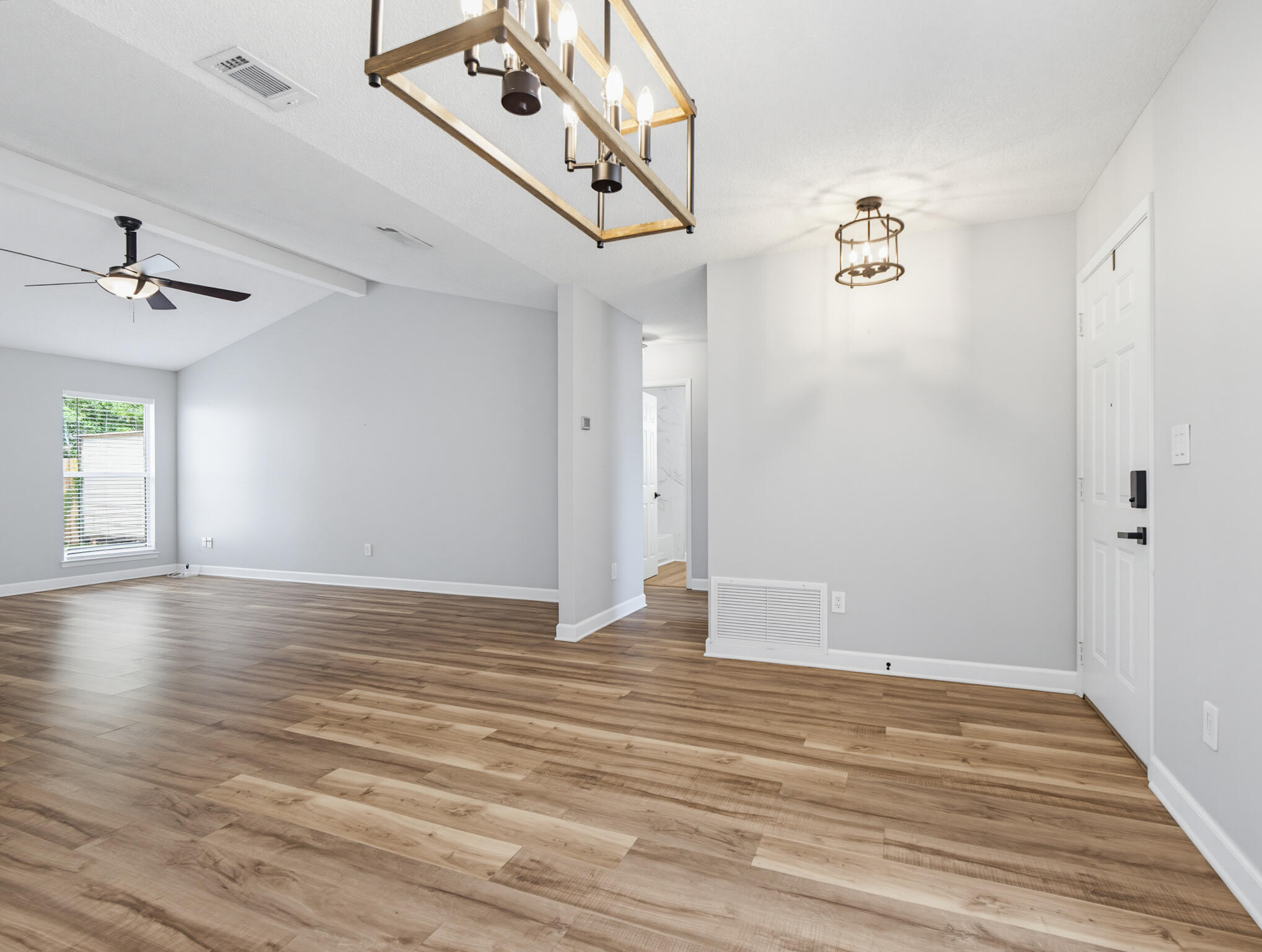 1565 Meadowbrook Court